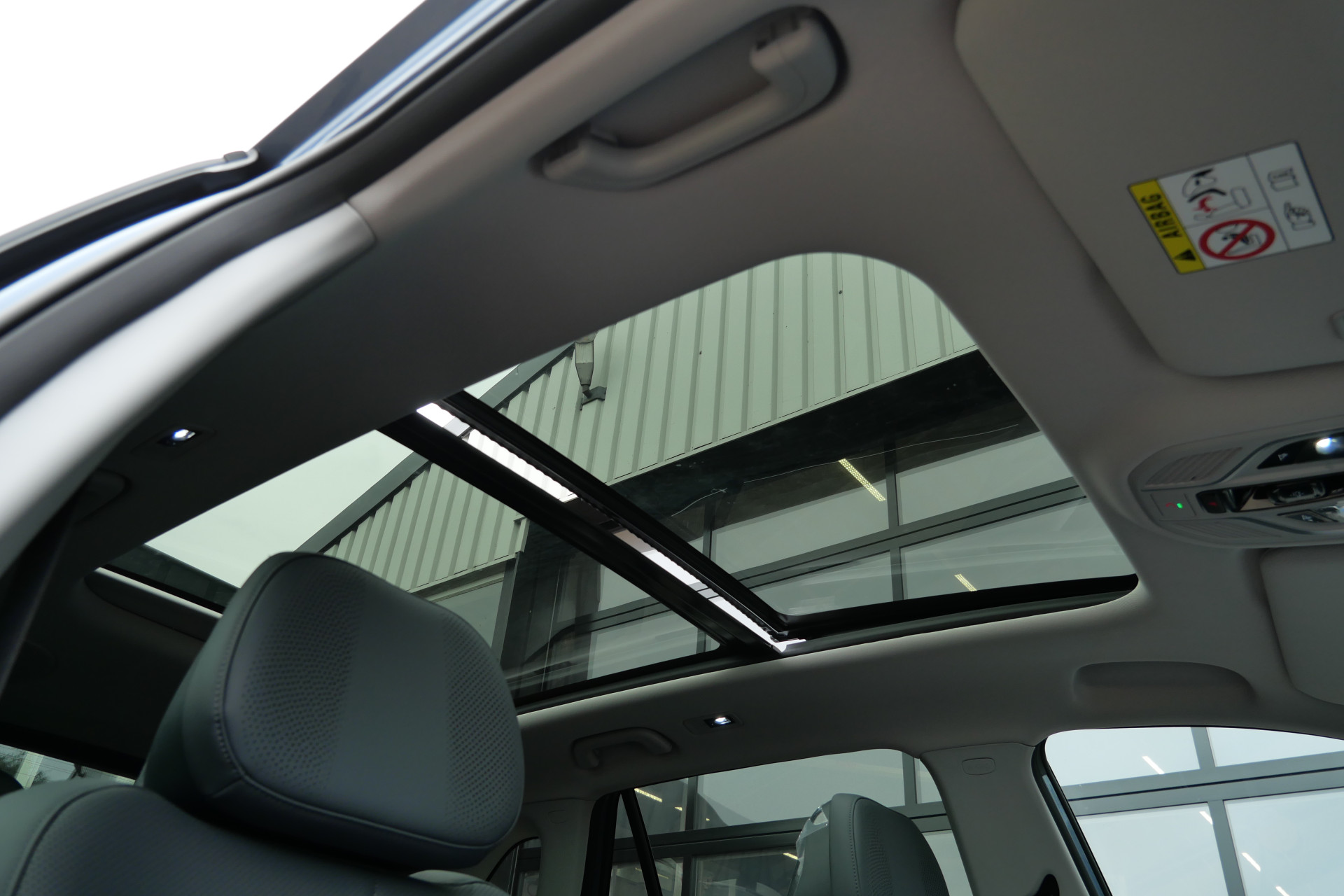 Foto van Geely Starray Em-i