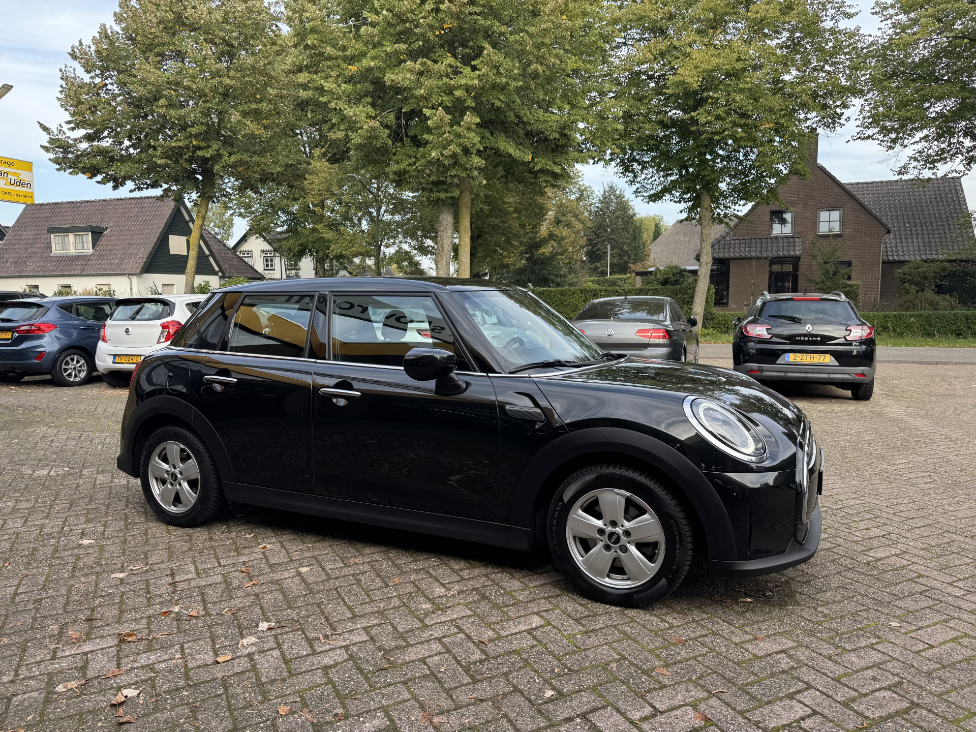 Foto van Mini 5-deurs