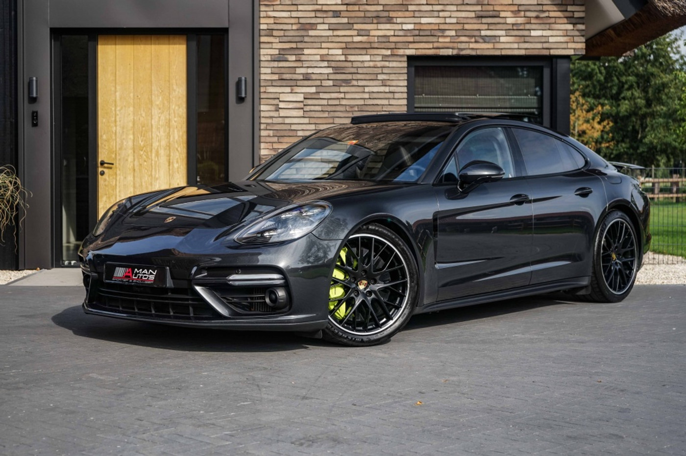 Porsche Panamera 4.0 Turbo S E-hybrid 680PK 2019 - voorkant