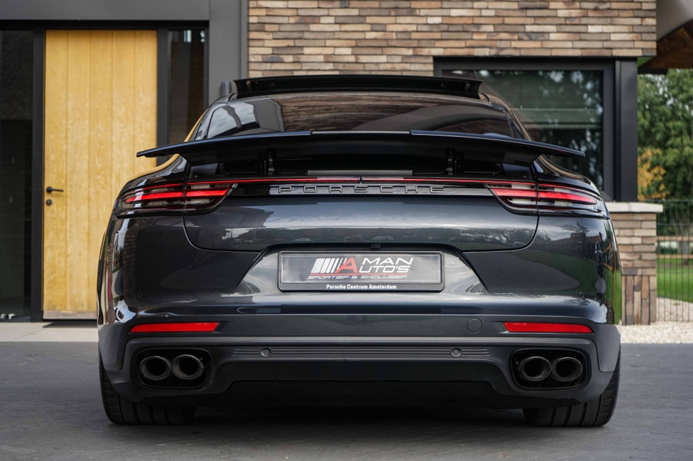 Foto van Porsche Panamera