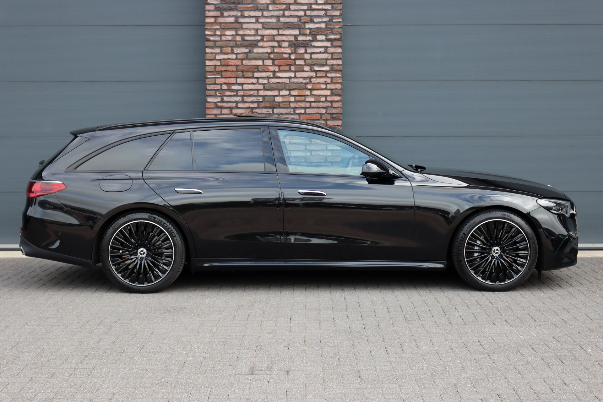 Foto van Mercedes-Benz E-klasse Estate