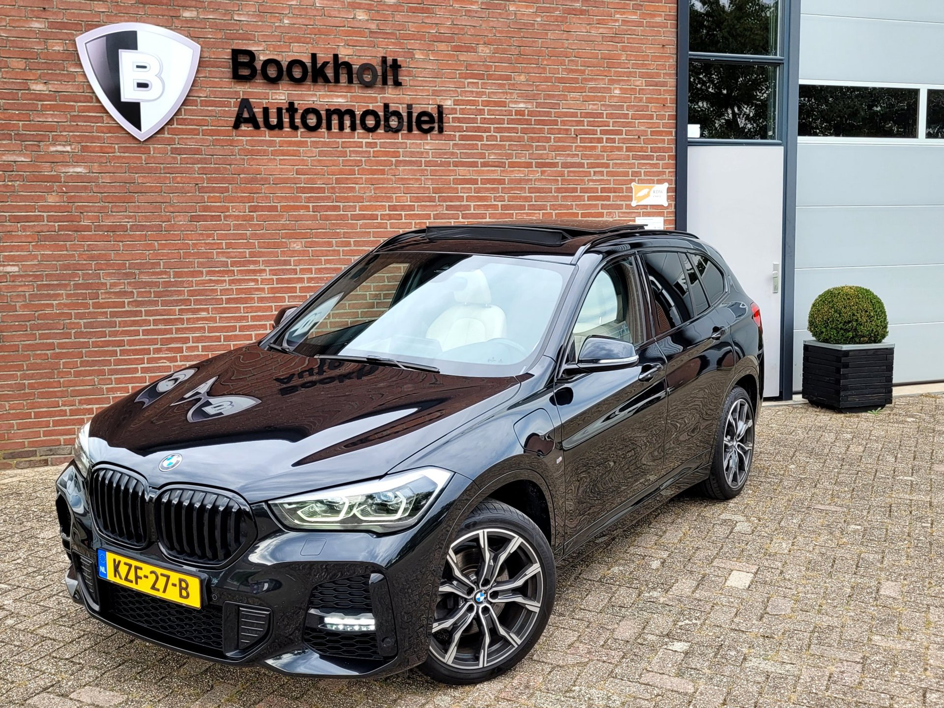 Foto van BMW X1