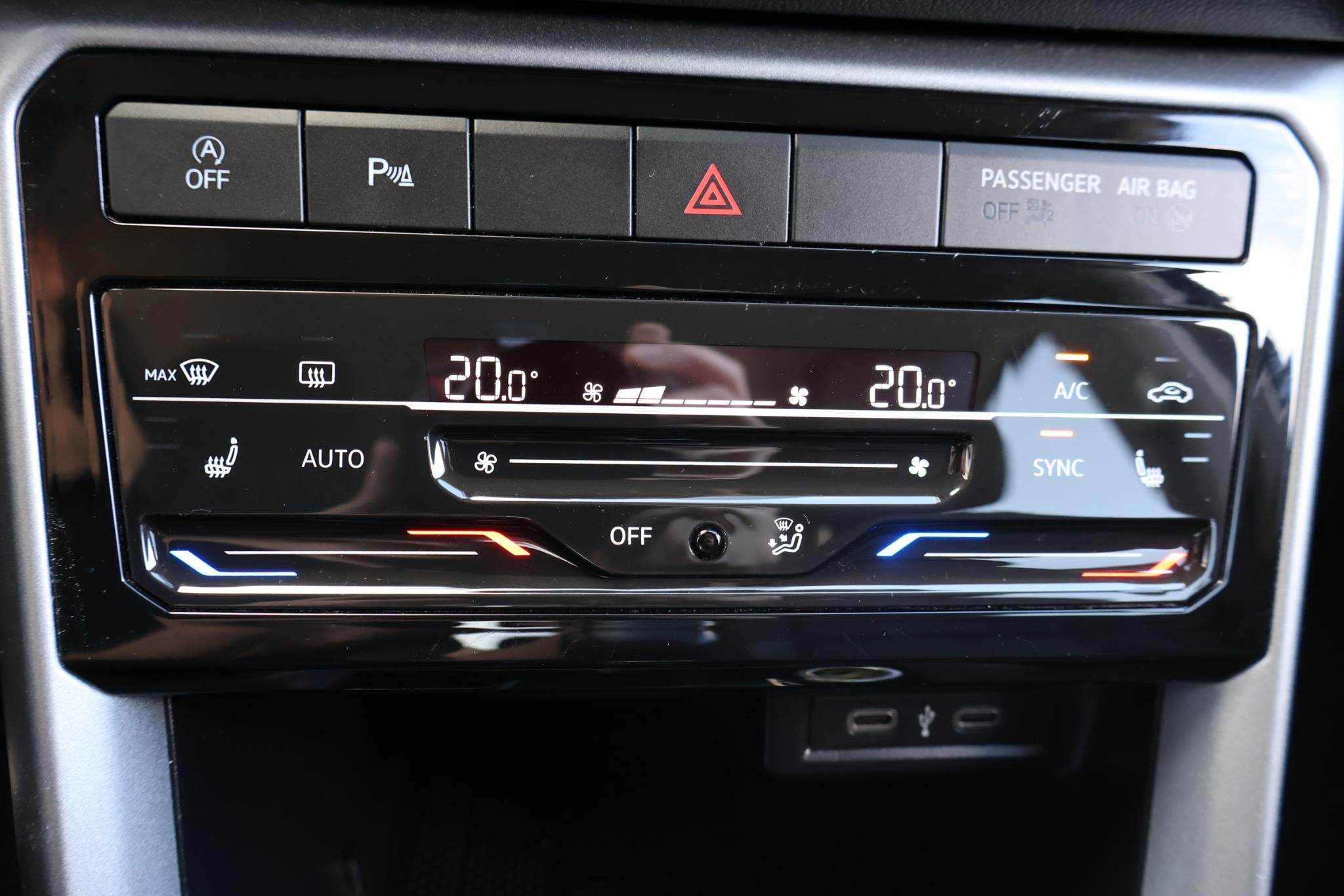 Foto van Volkswagen T-cross
