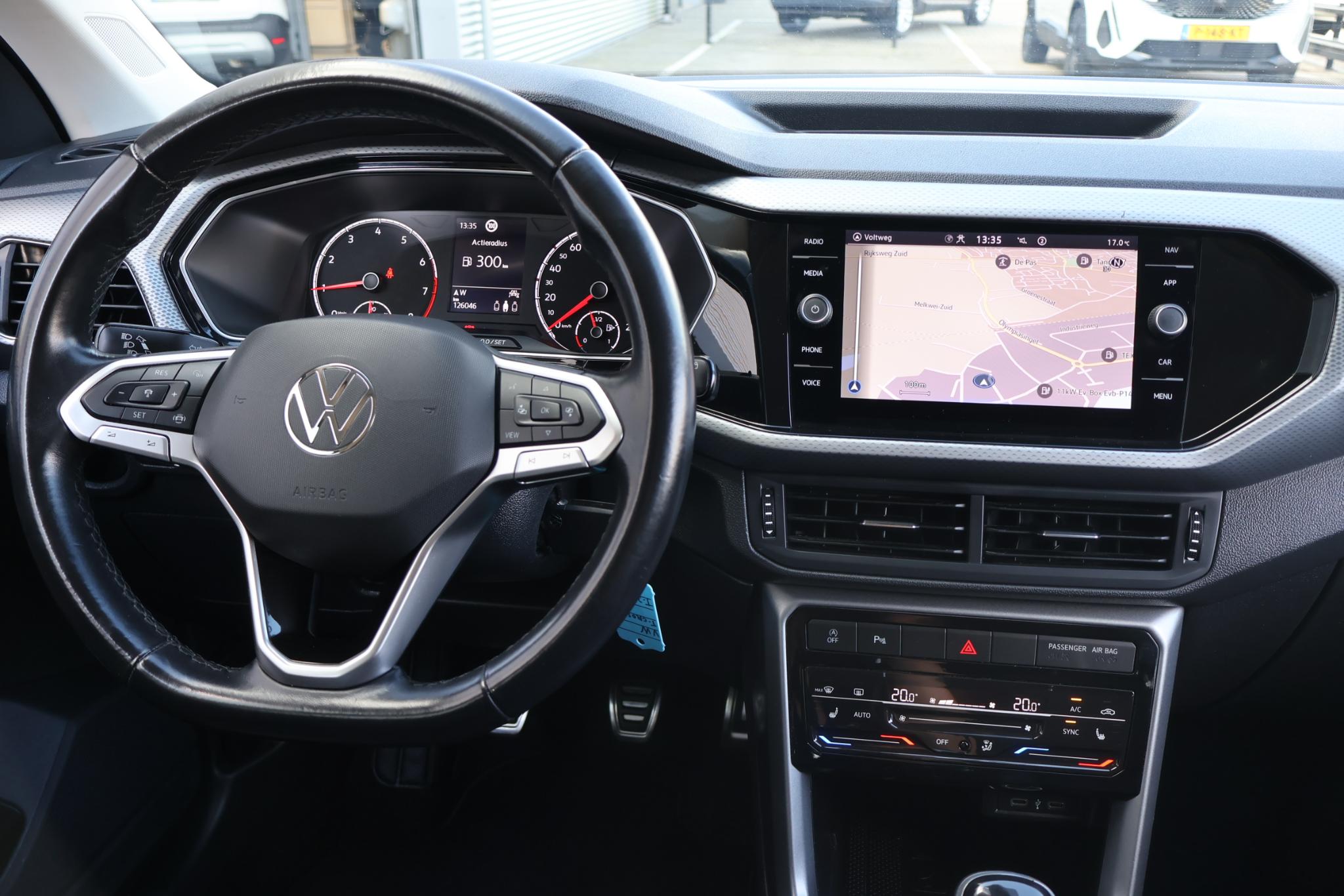 Foto van Volkswagen T-cross