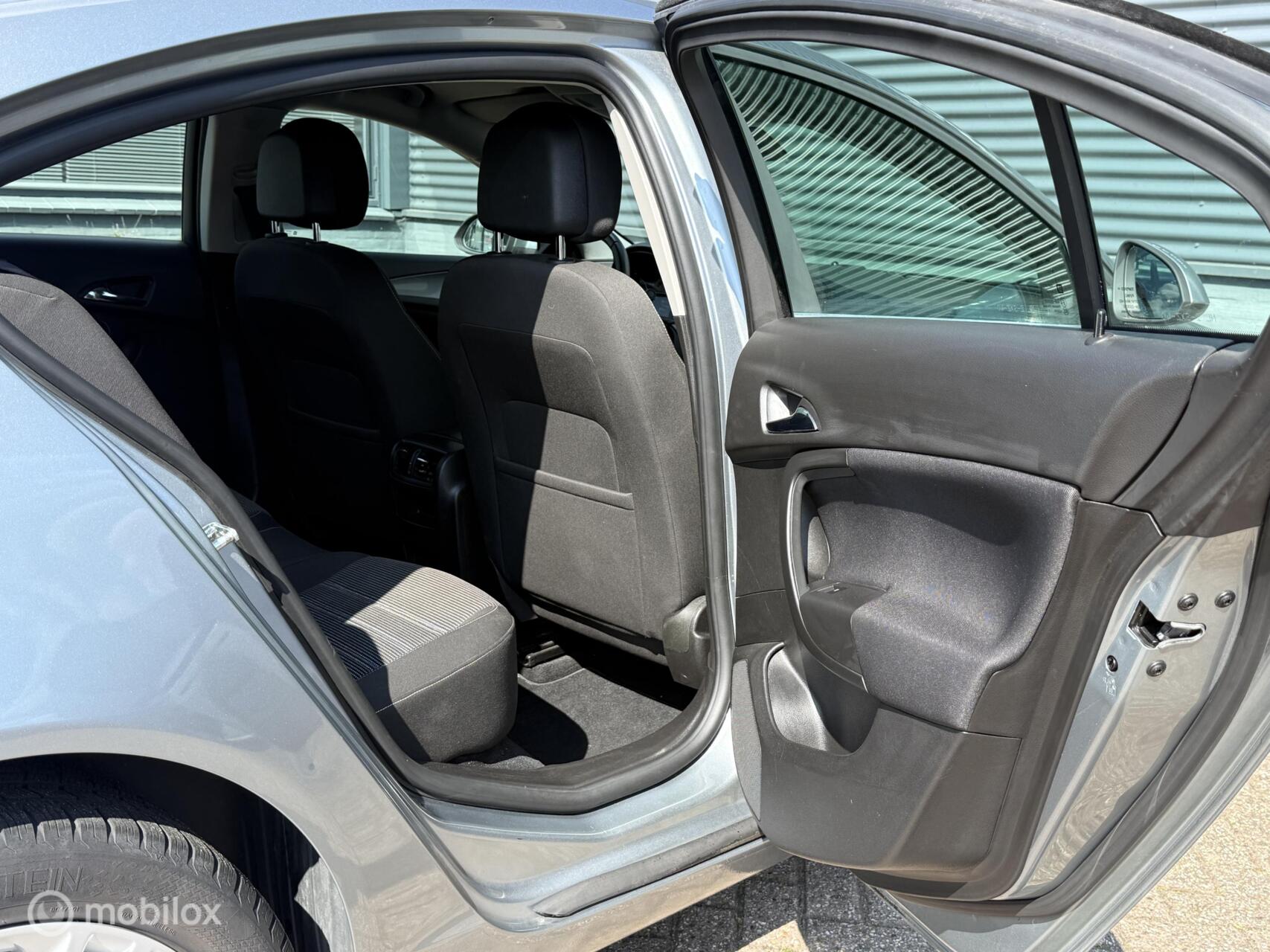 Foto van Opel Insignia Limousine HB