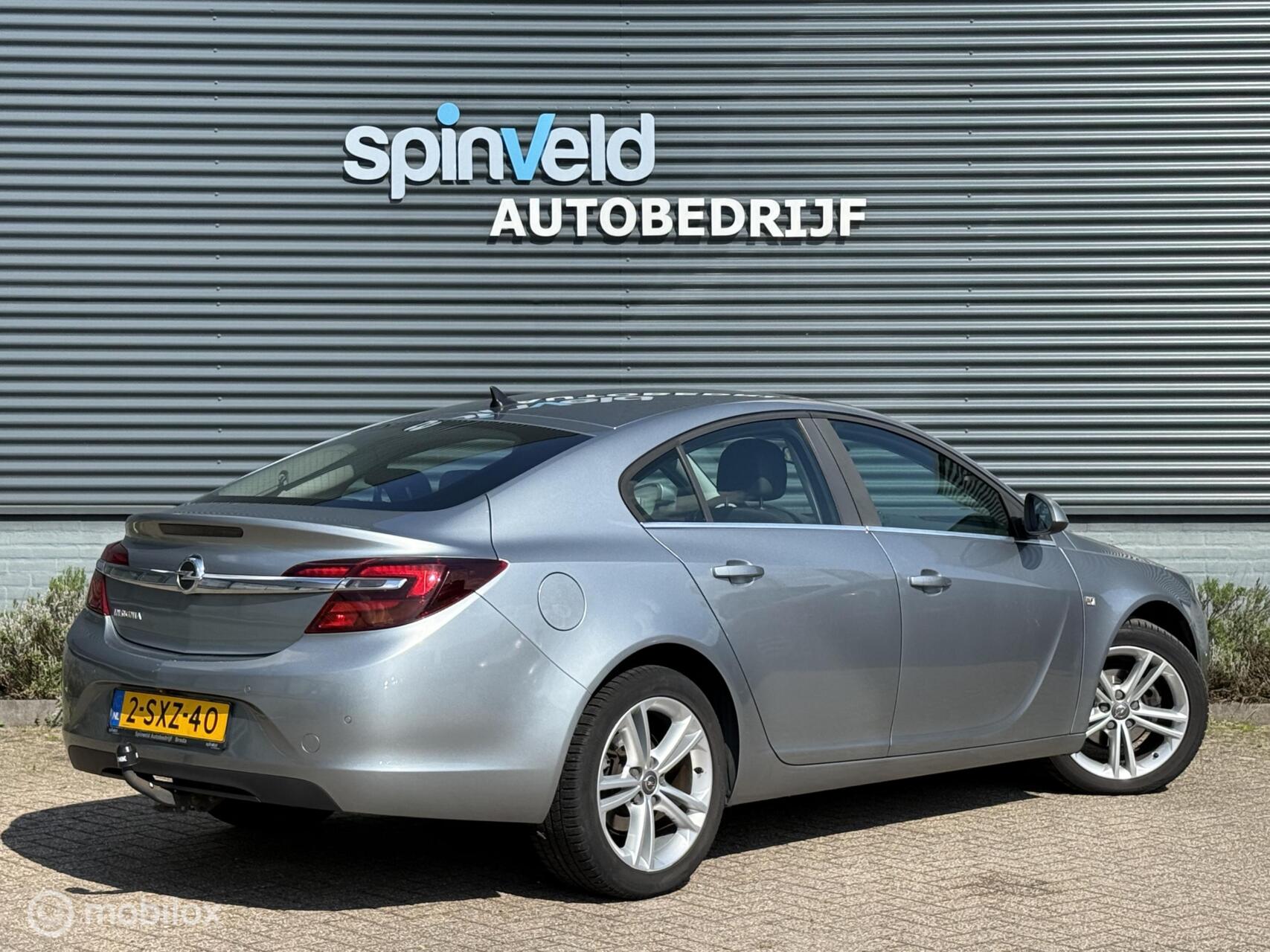 Foto van Opel Insignia Limousine HB