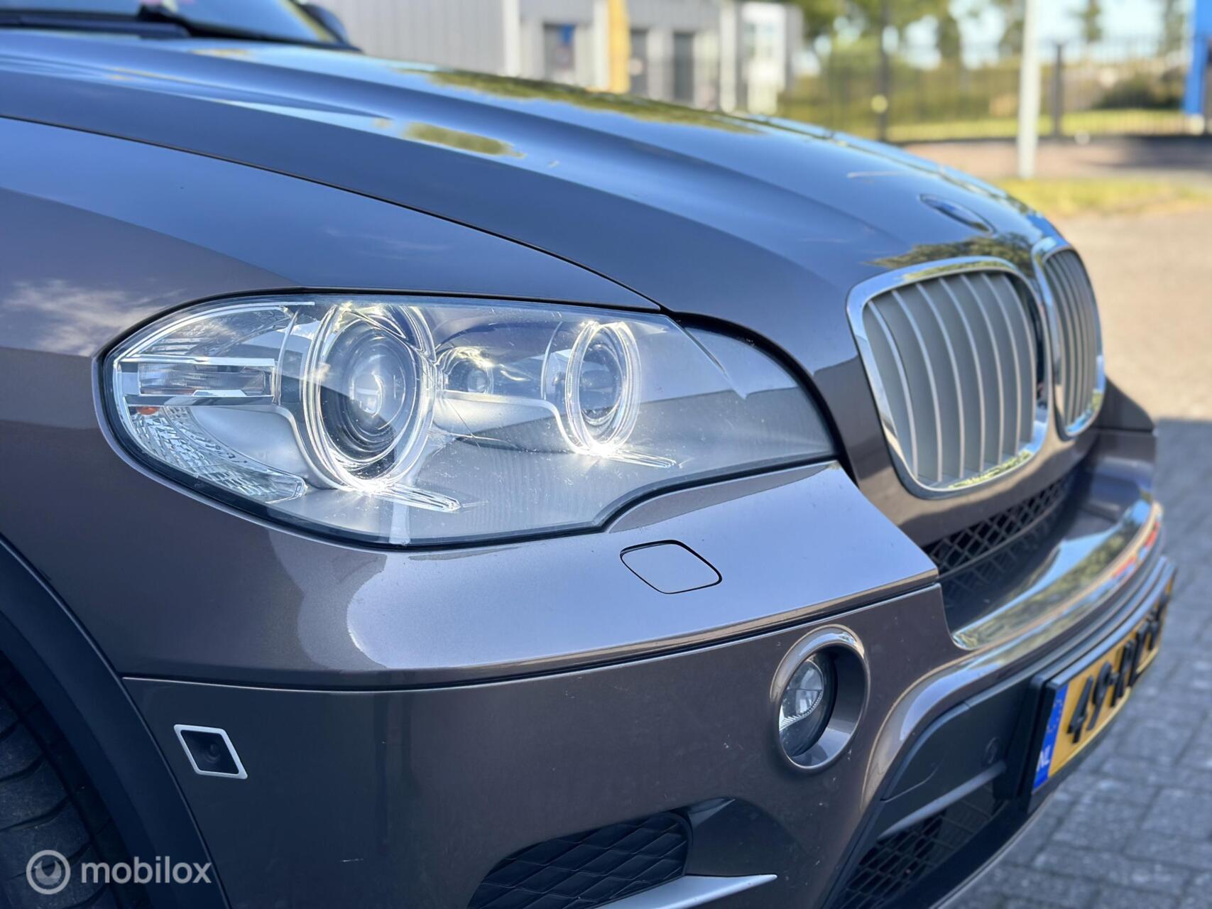 Foto van BMW X5 Xdrive40d