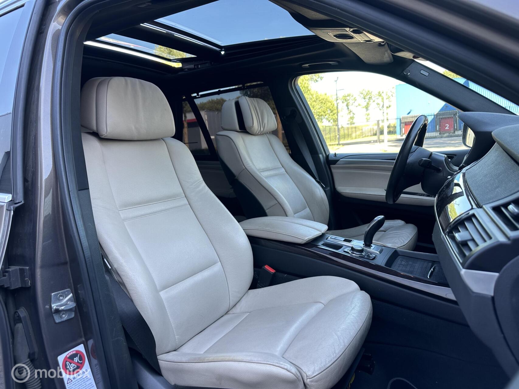 Foto van BMW X5 Xdrive40d
