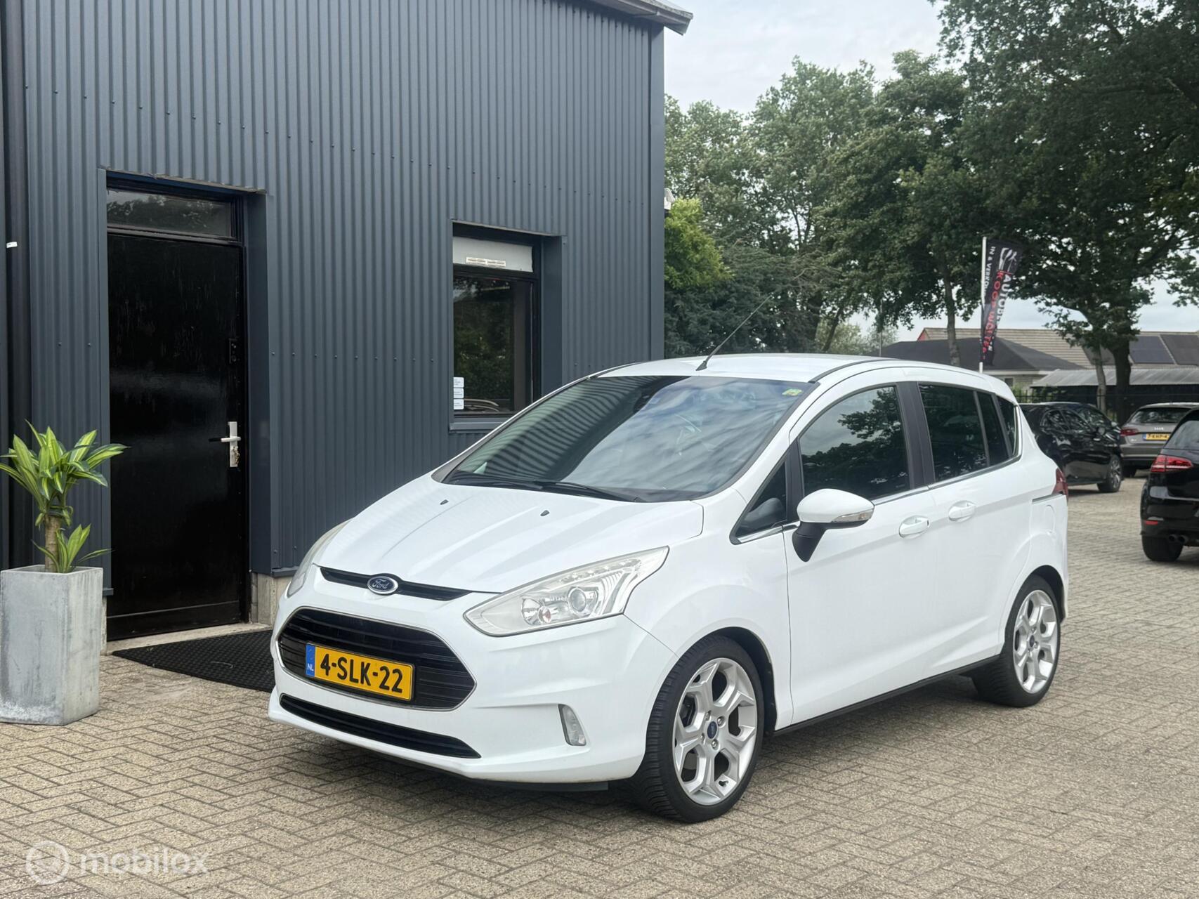 Foto van Ford B-max