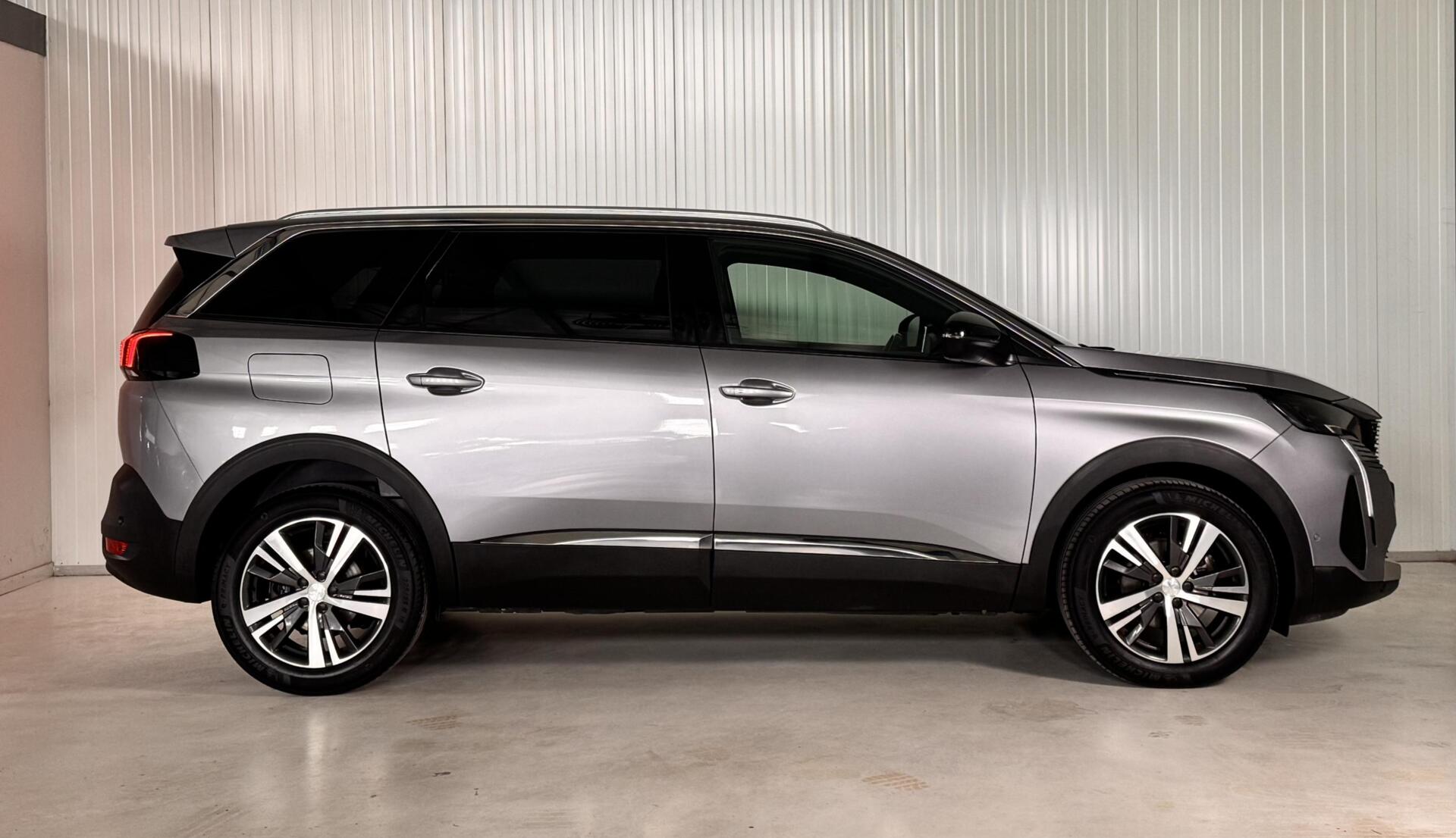 Foto van Peugeot 5008