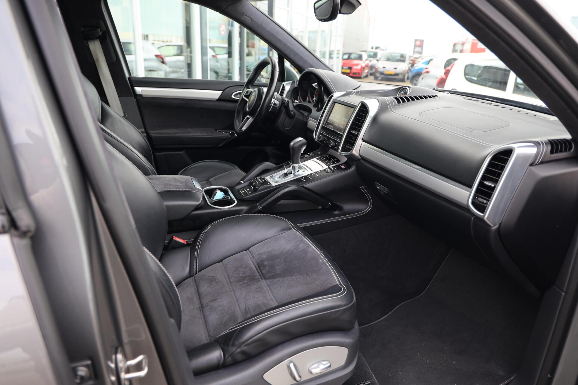 Foto van Porsche Cayenne