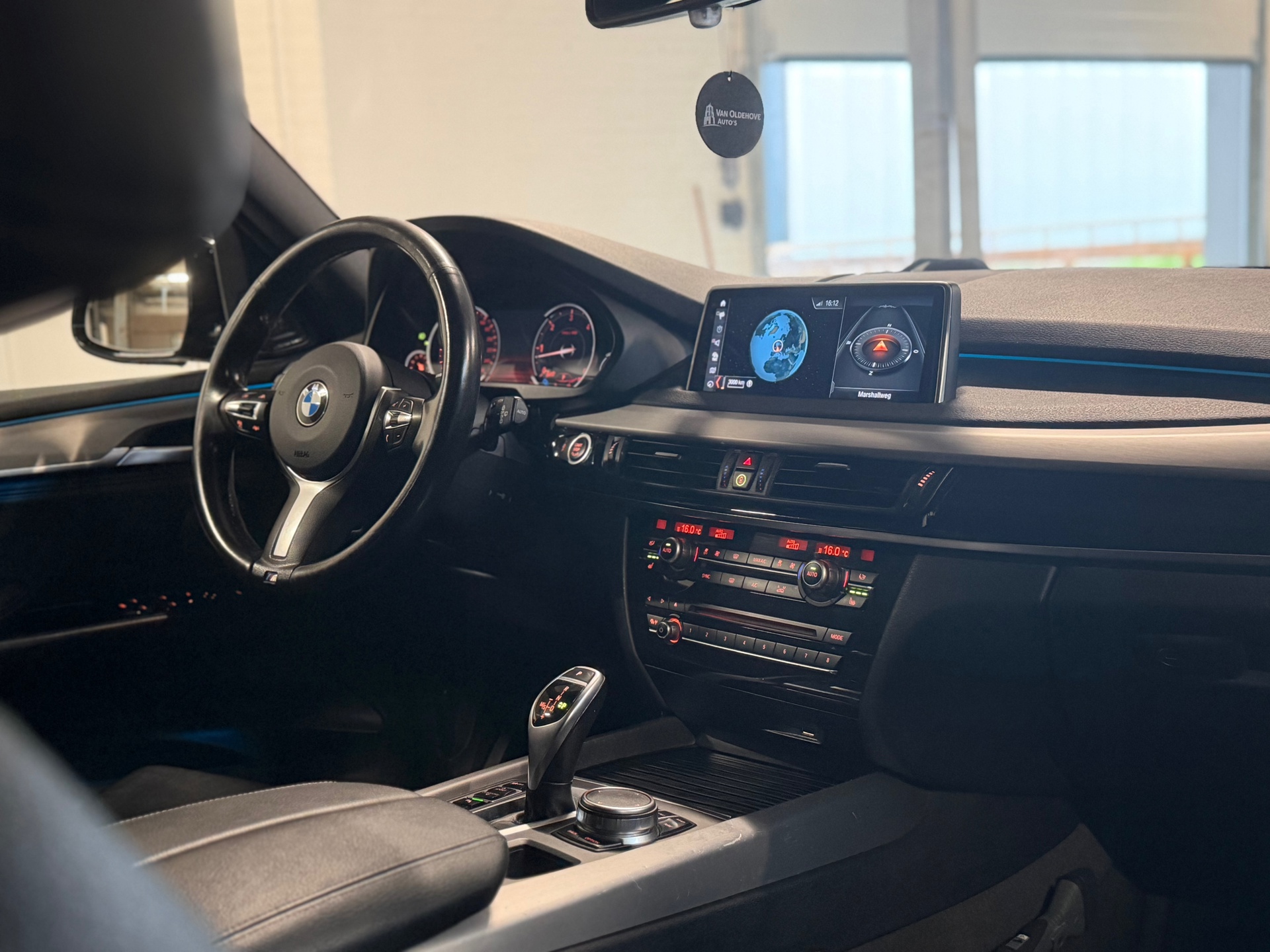 Foto van BMW X5 Xdrive30d
