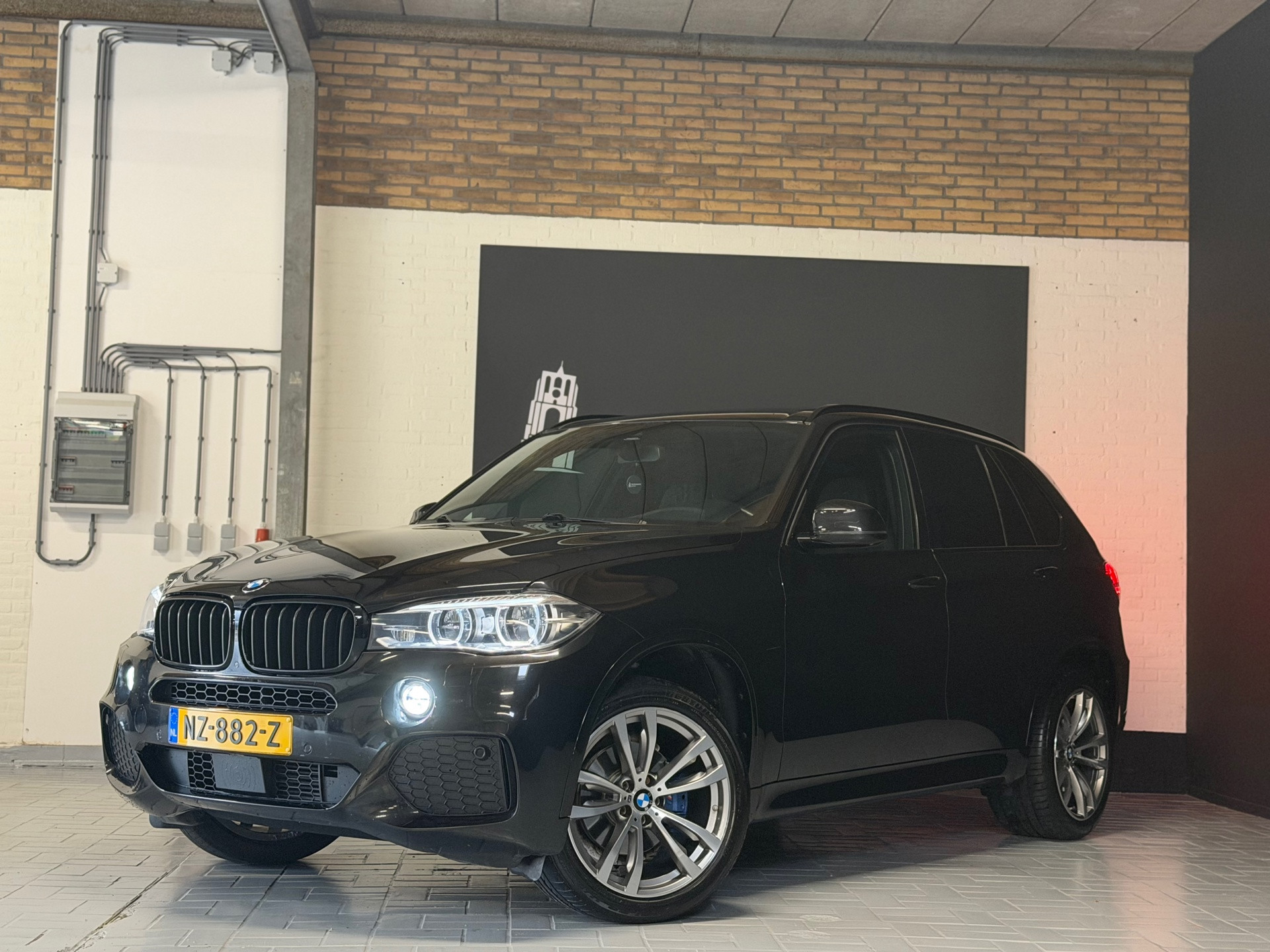 BMW X5 Xdrive30d XDrive30d High Executive | M-Pakket | Pano | 360° Camera | Harman Kardon | Adaptive LED | 2017 - voorkant