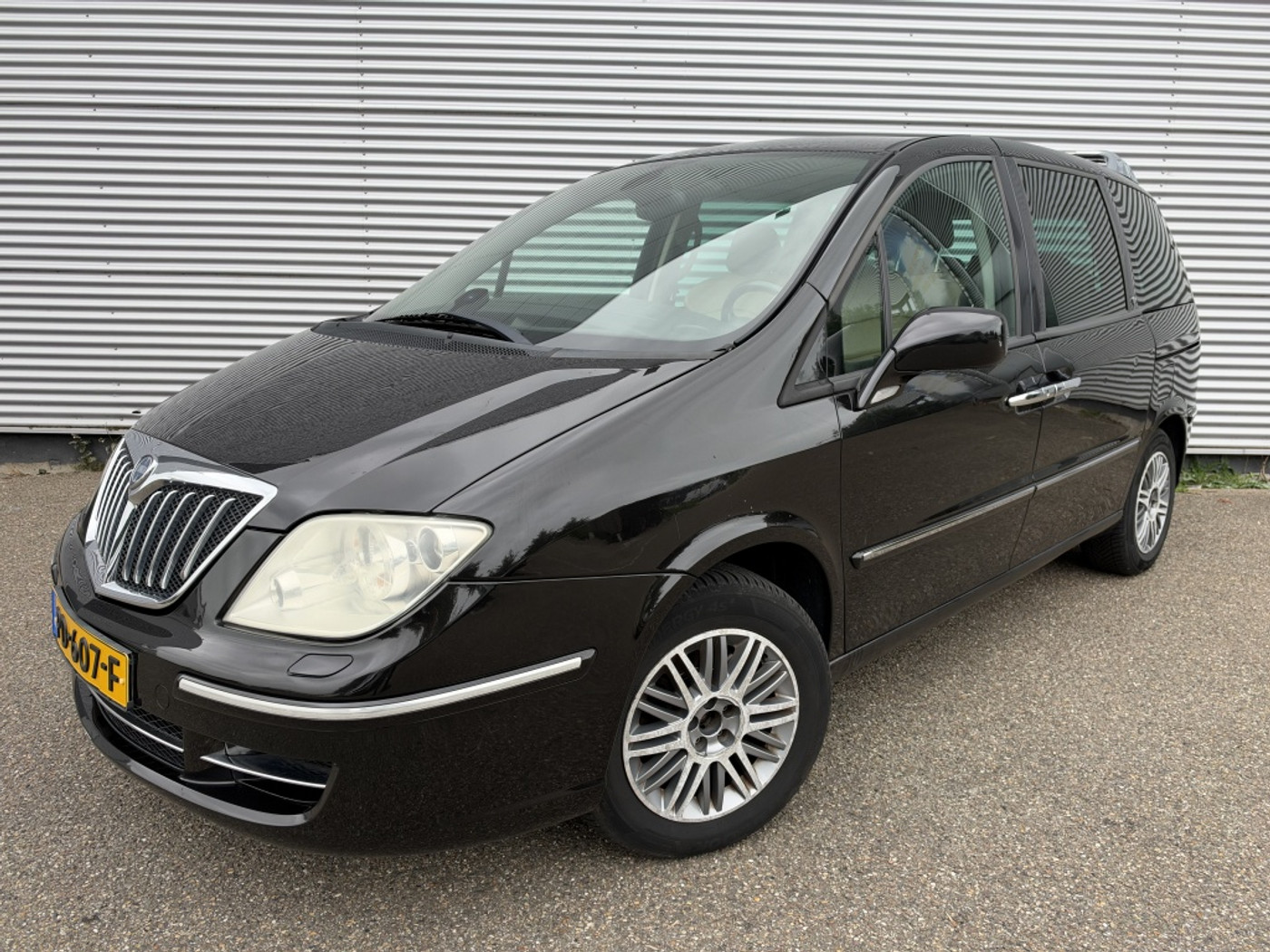 Lancia Lancia Phedra 2.2 JTD Platino Automaat Leer Cruise APK t/m 25-6-2027 2008 - voorkant