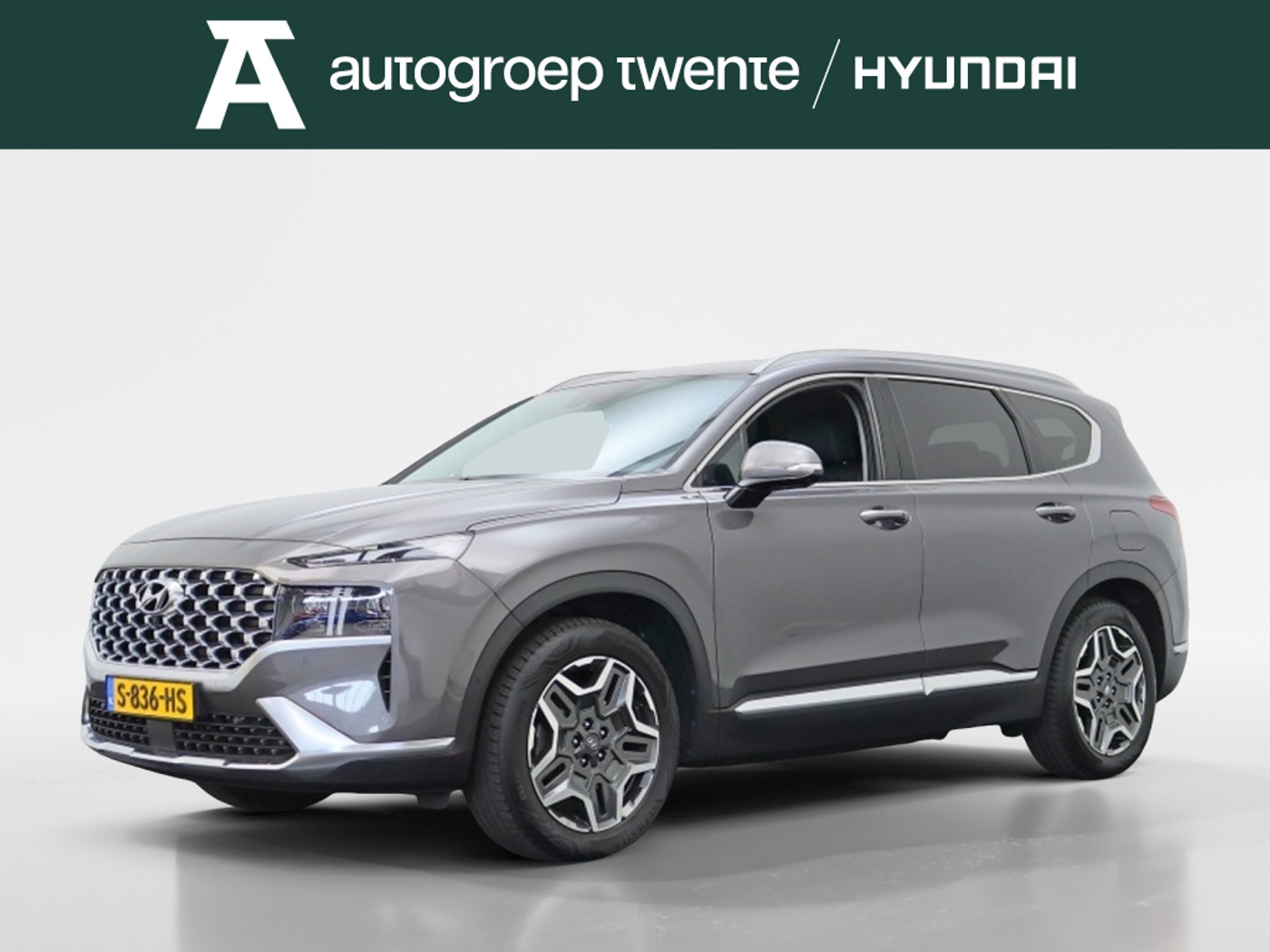 Hyundai Santa Fe 1.6 T-GDI HEV Premium 7-zits | Trekhaak 1.650 kg | 360 camera 2023 - voorkant