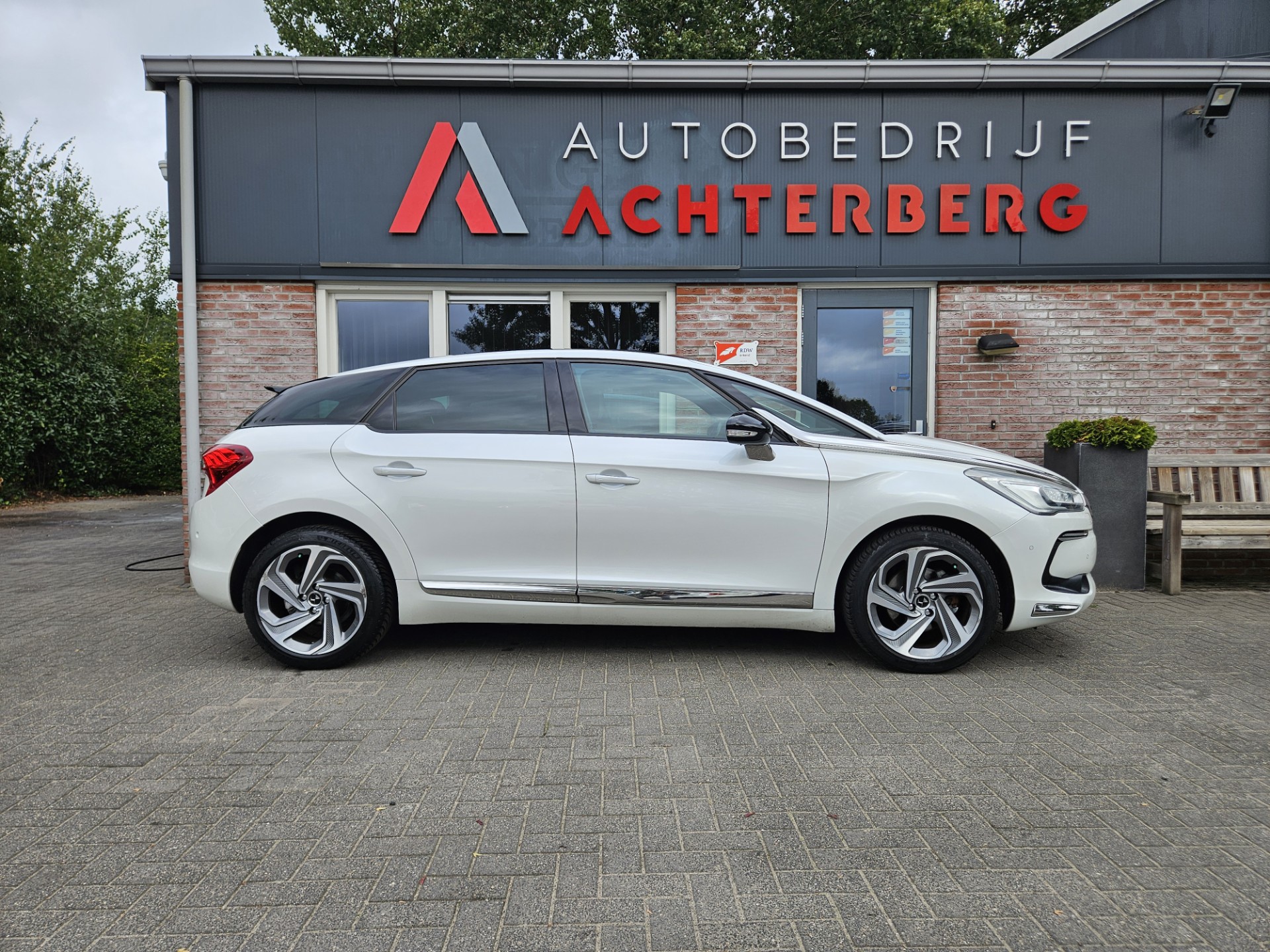 Foto van DS 5