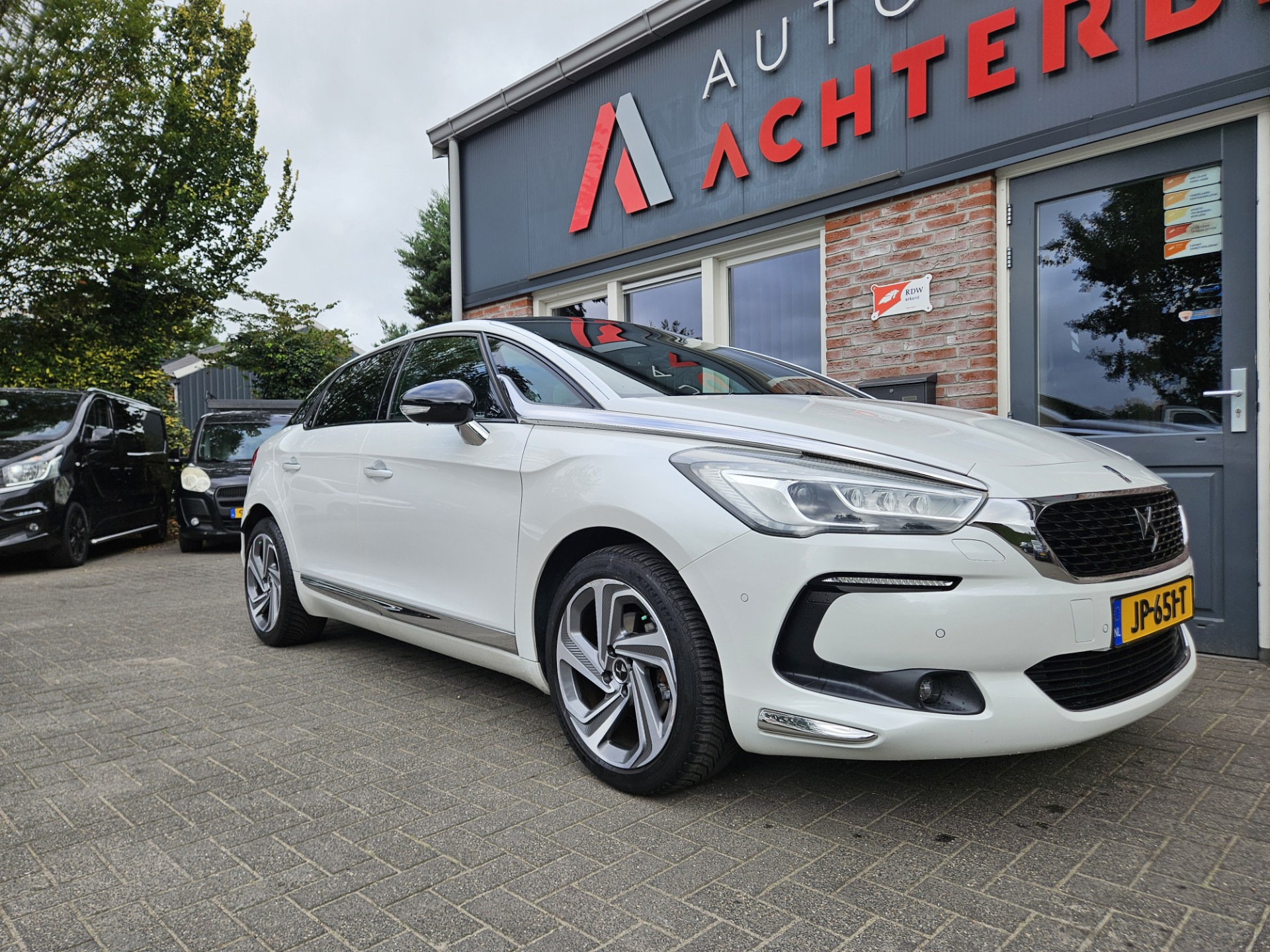 Foto van DS 5