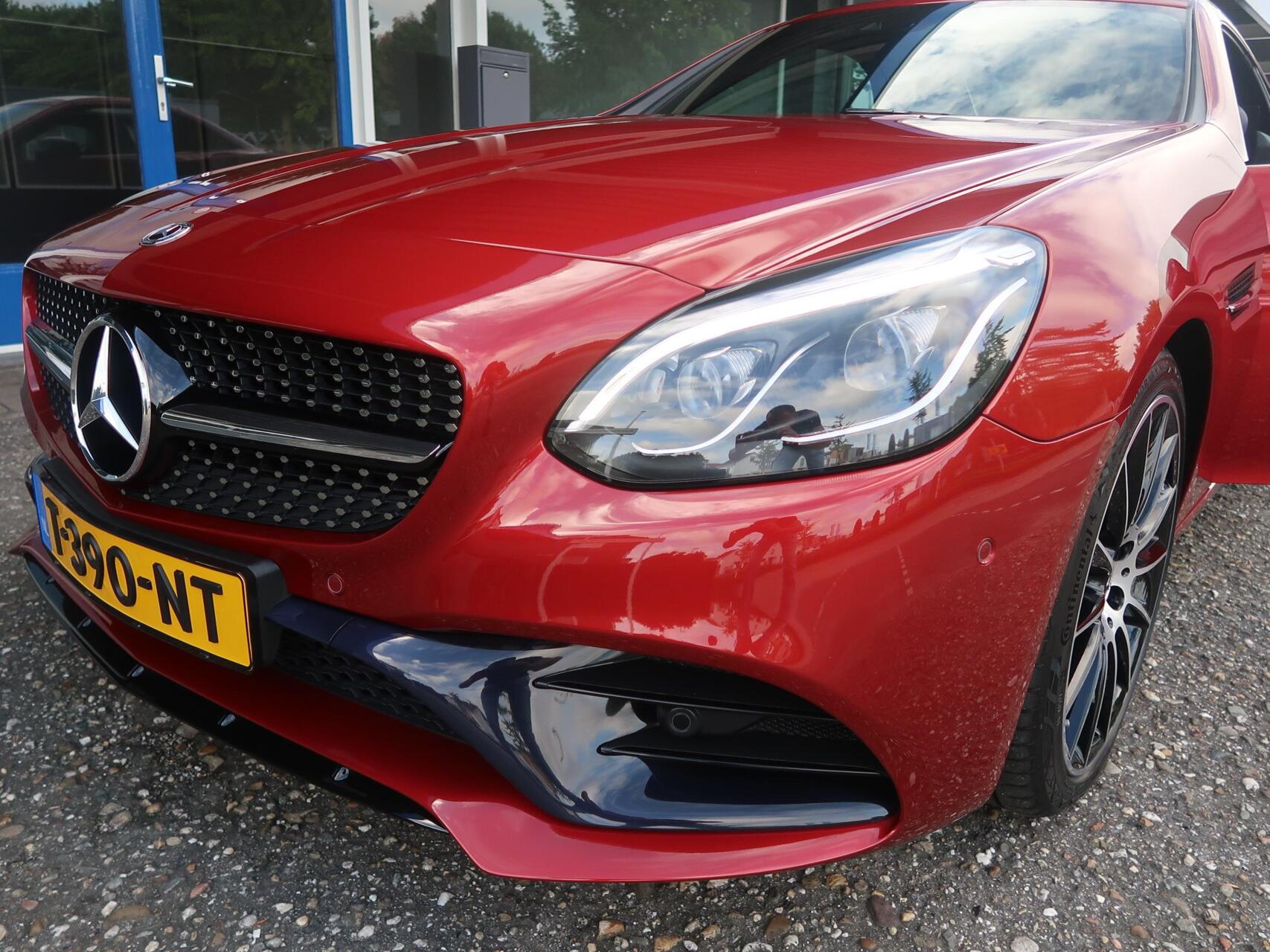 Foto van Mercedes-Benz SLC 200