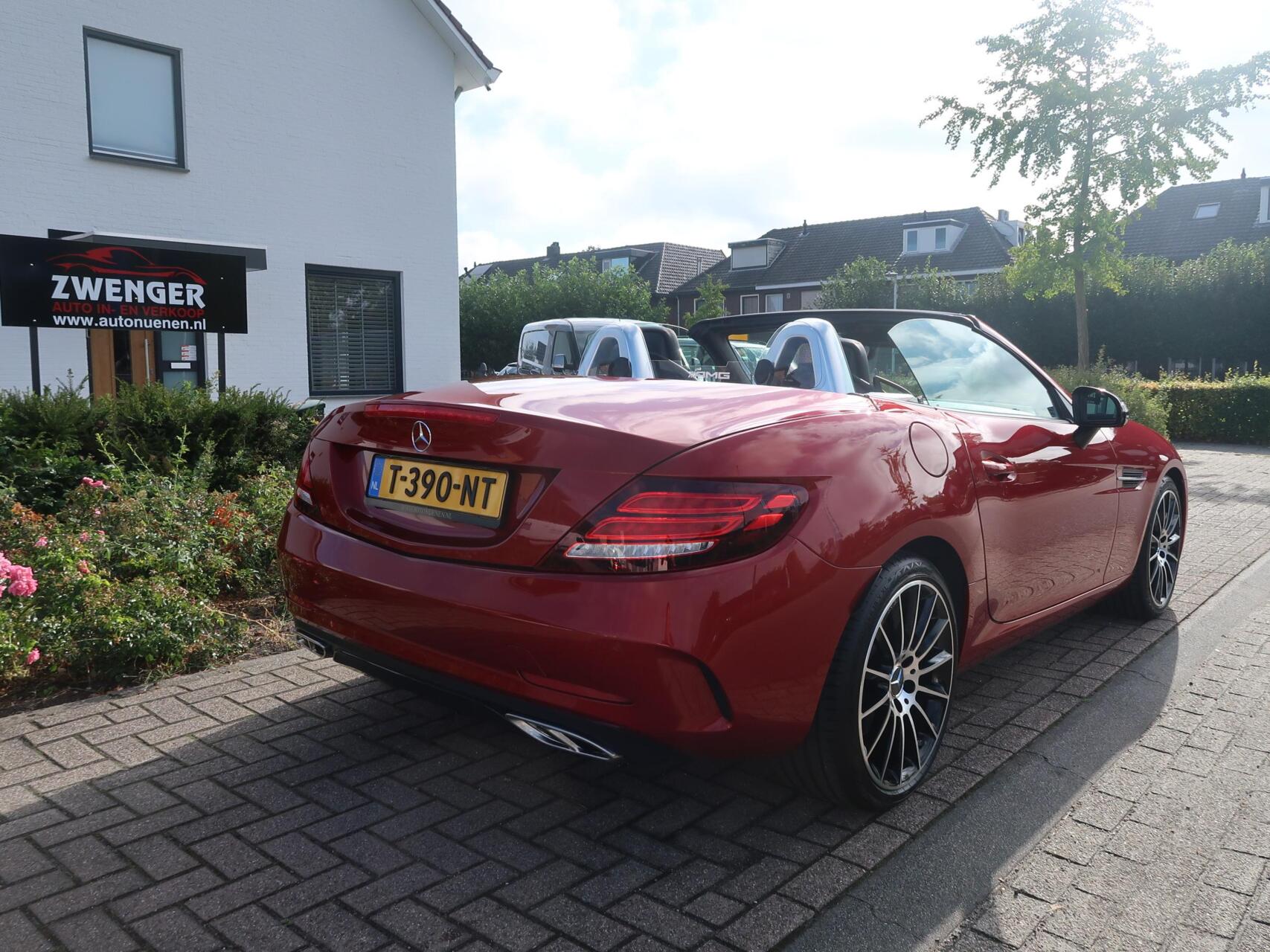 Foto van Mercedes-Benz SLC 200