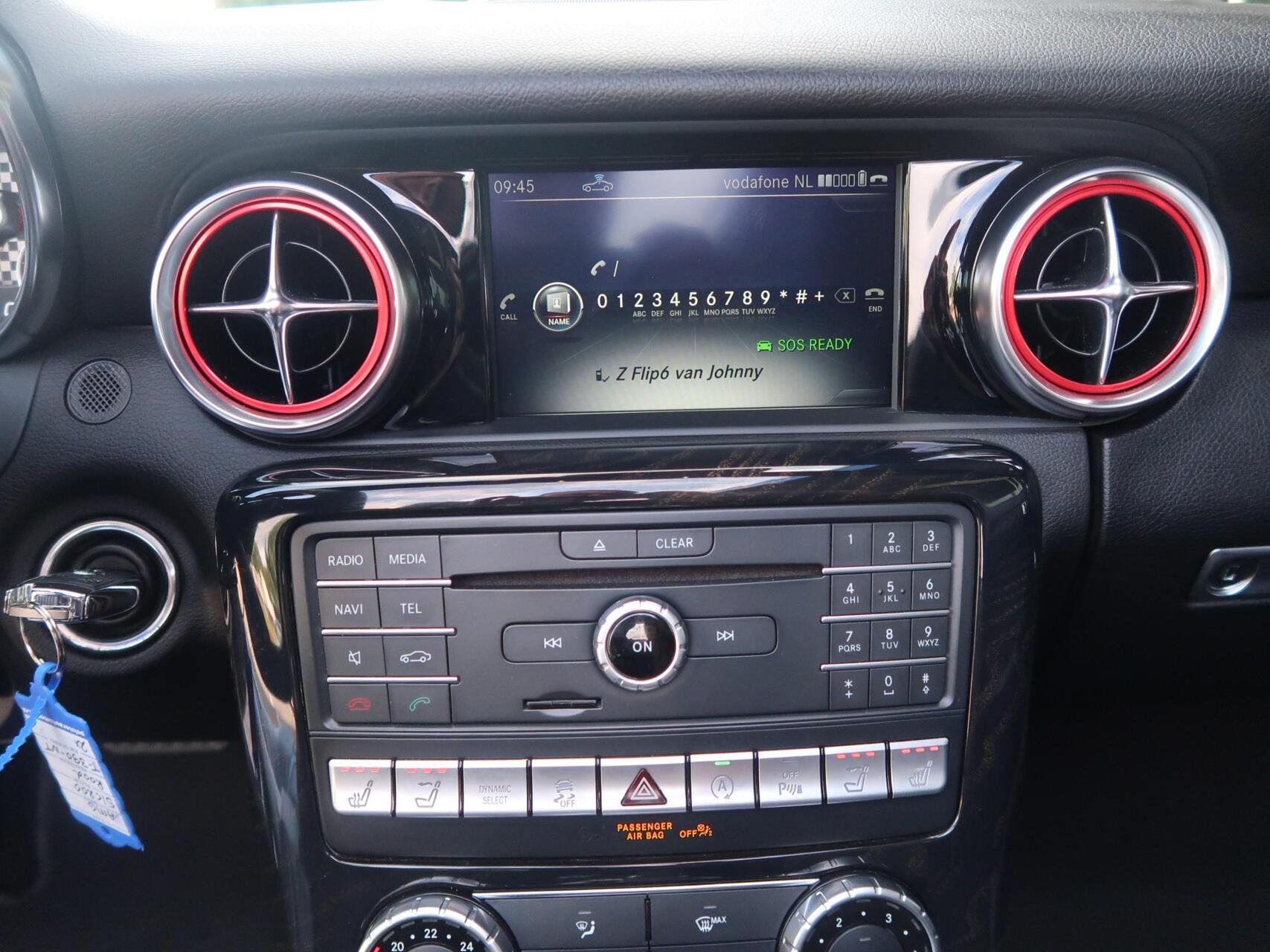 Foto van Mercedes-Benz SLC 200