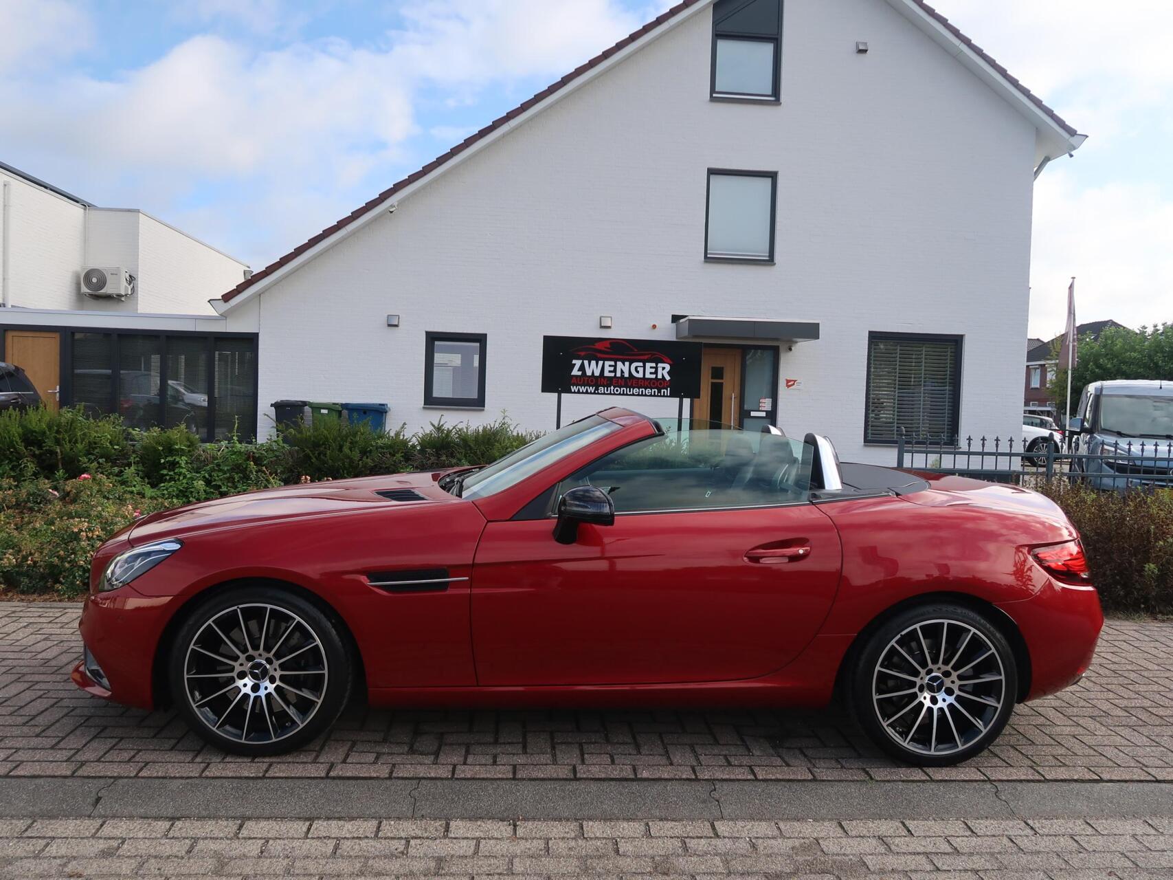 Foto van Mercedes-Benz SLC 200