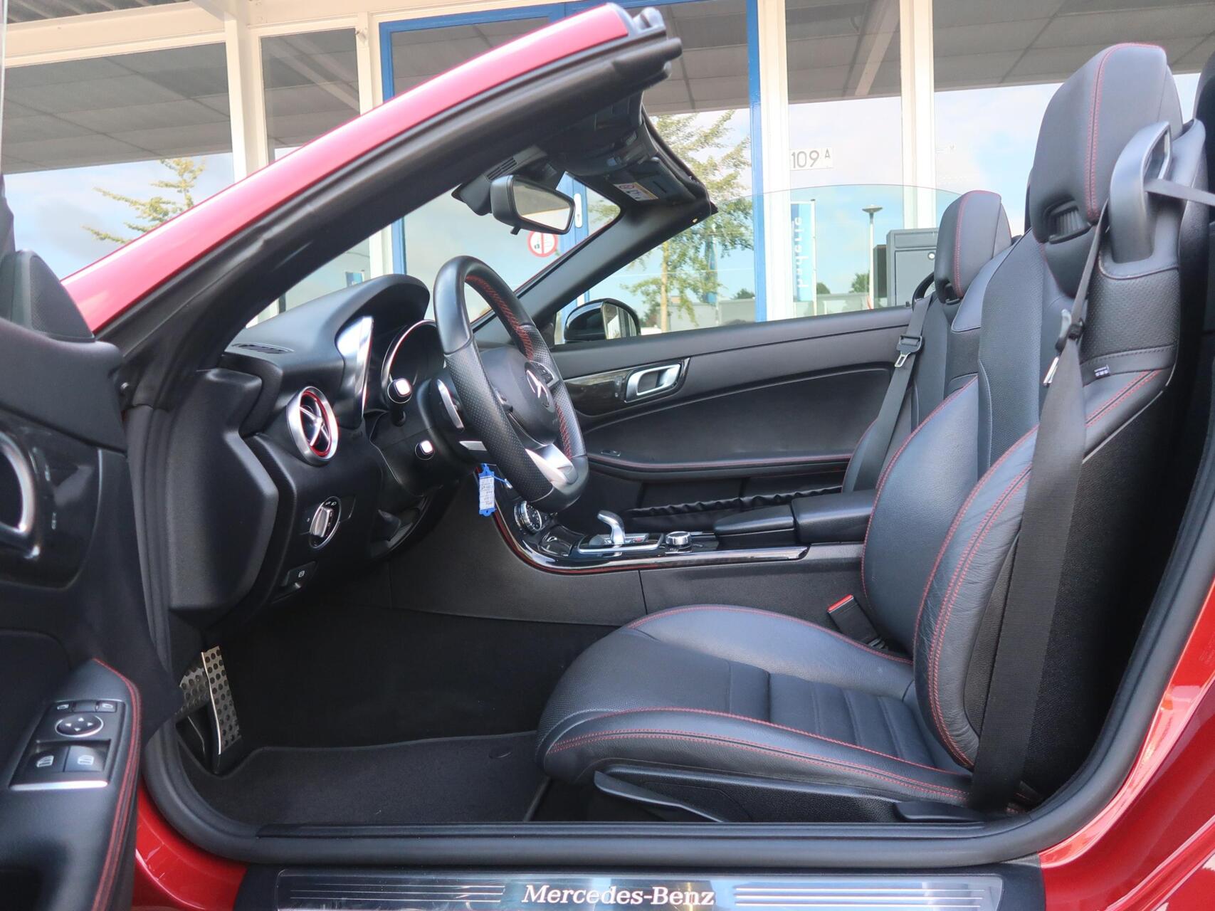 Foto van Mercedes-Benz SLC 200