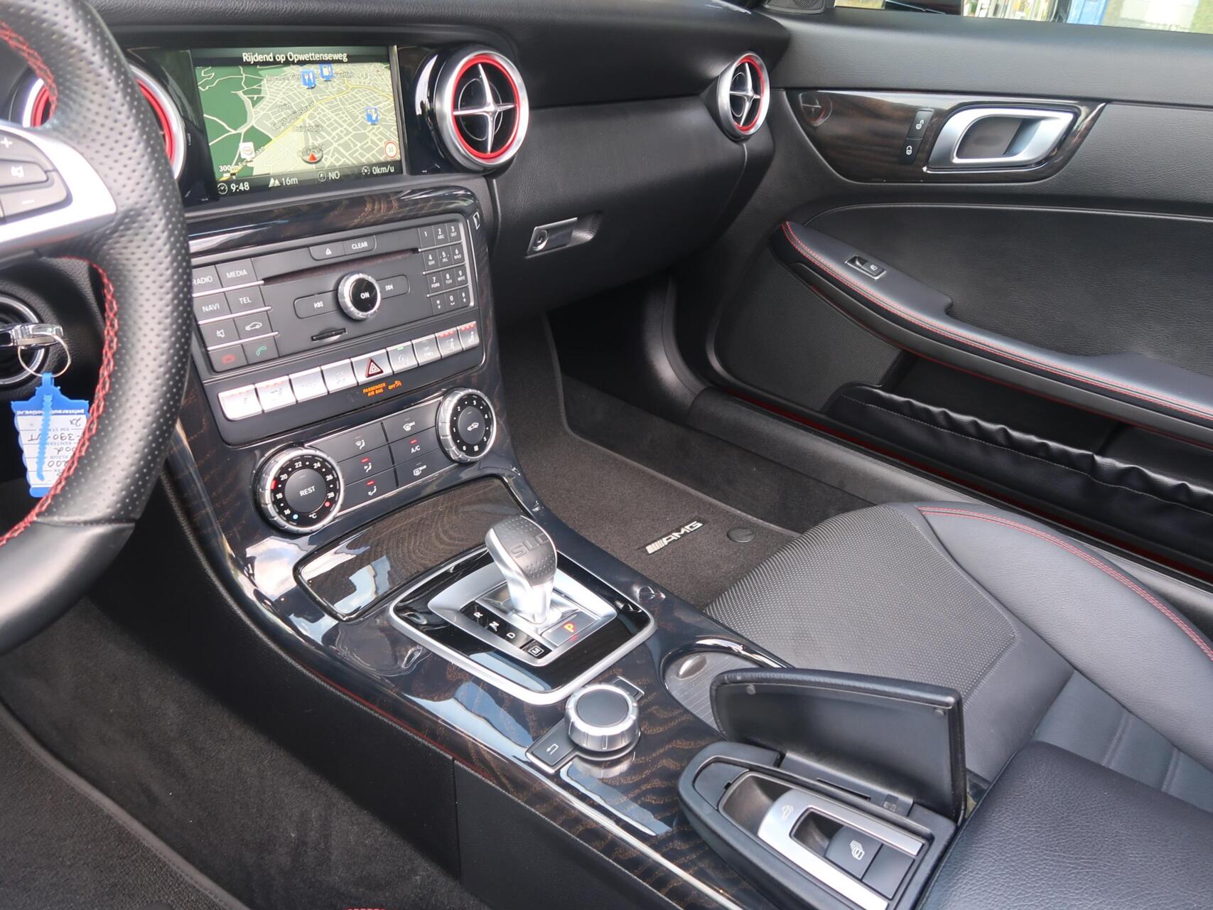 Foto van Mercedes-Benz SLC 200