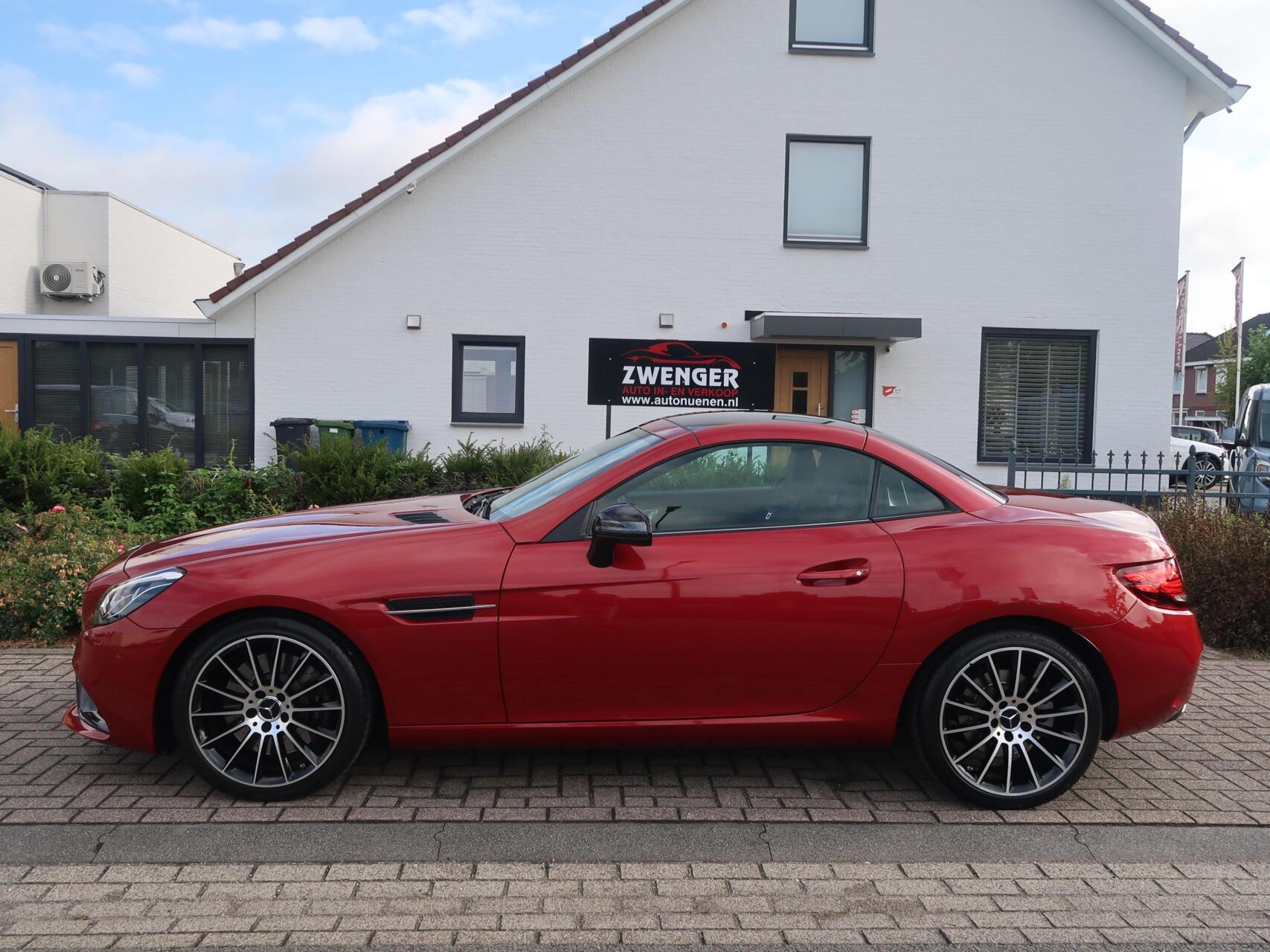 Foto van Mercedes-Benz SLC 200
