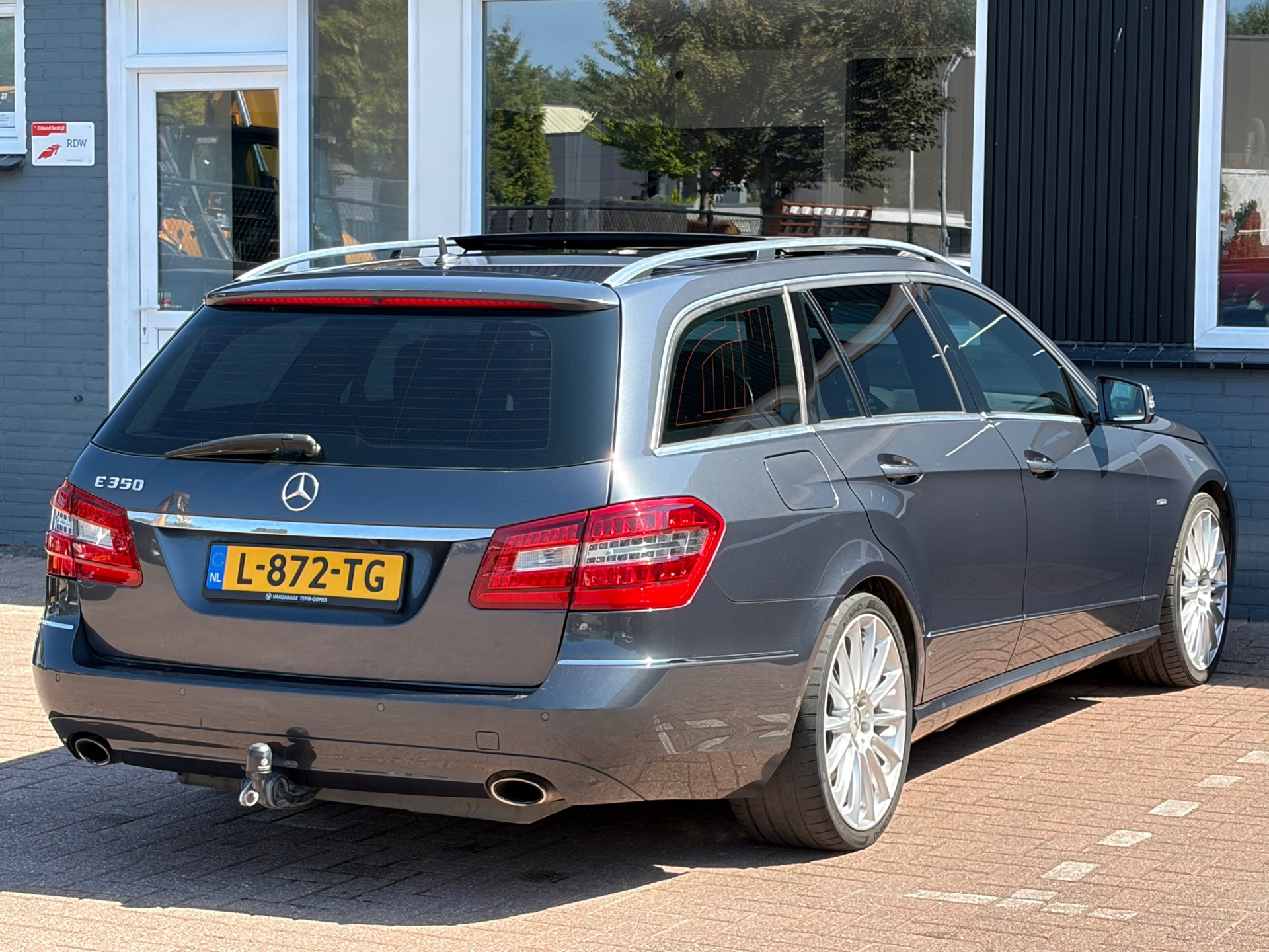 Foto van Mercedes-Benz E 350 Cgi