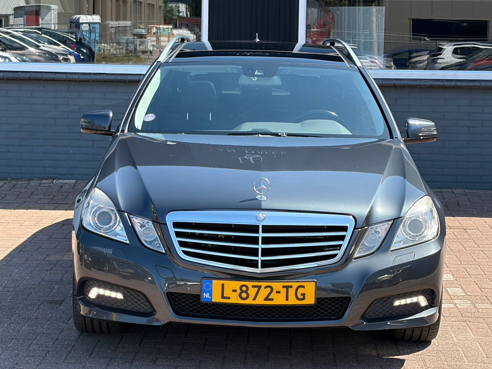 Foto van Mercedes-Benz E 350 Cgi