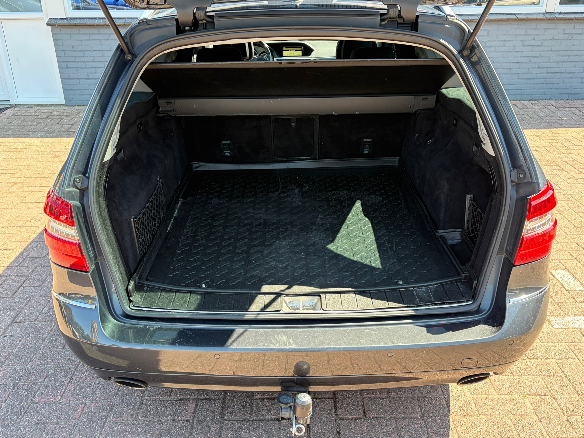 Foto van Mercedes-Benz E 350 Cgi
