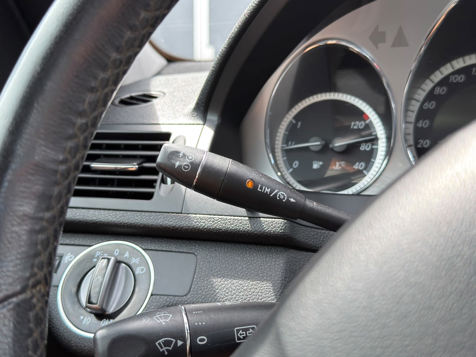 Foto van Mercedes-Benz C 180 Cgi