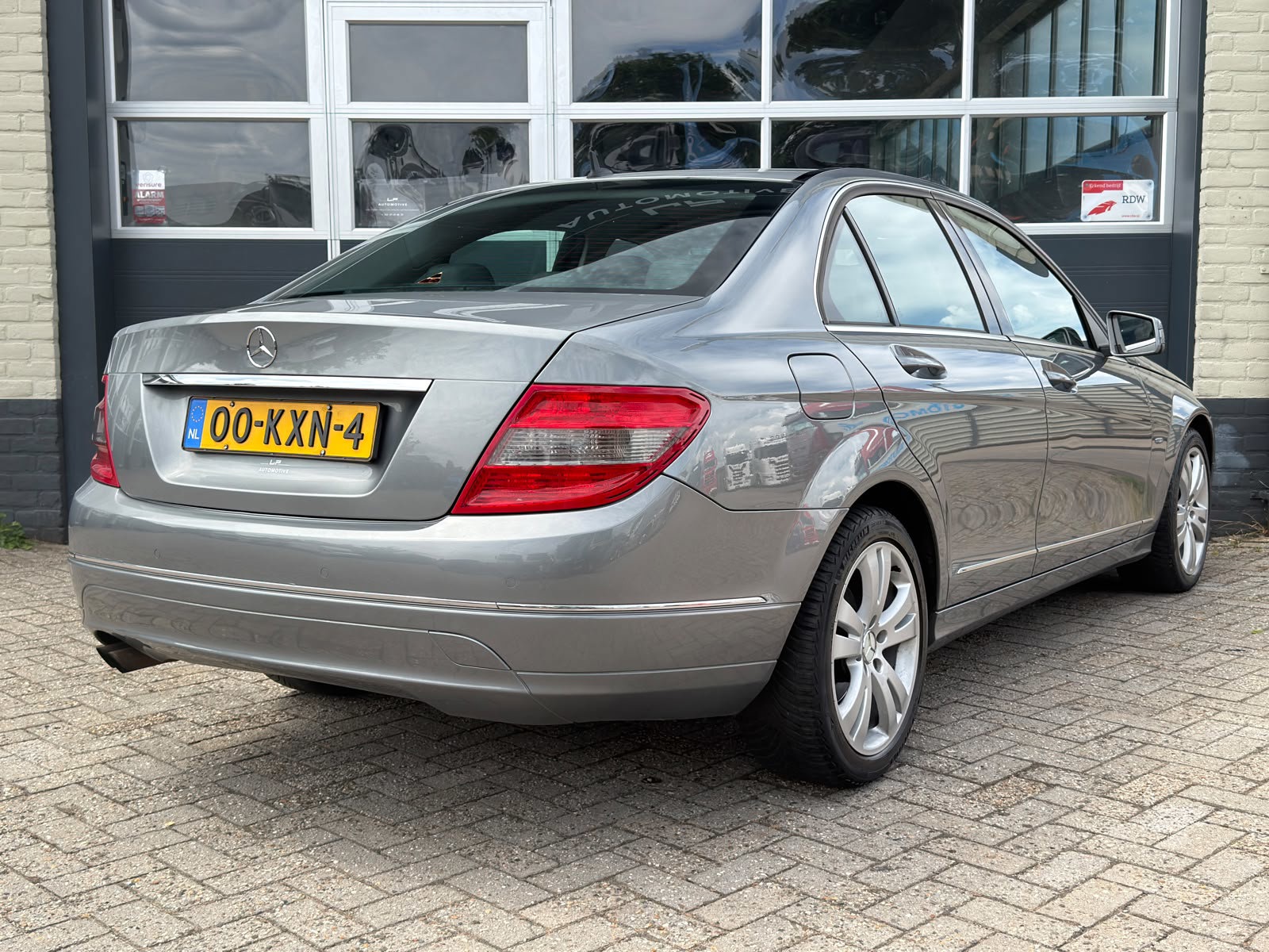 Foto van Mercedes-Benz C 180 Cgi