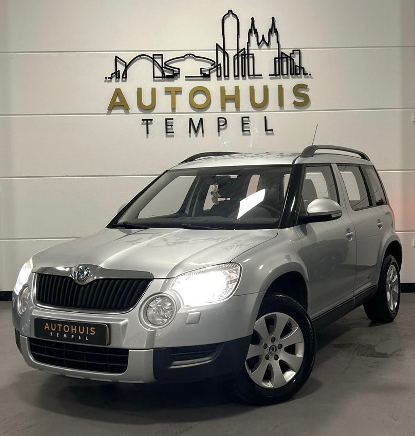 Skoda Yeti 2.0 TDI Active Plus 1e Eigenaar Airco Trekhaak Isofix Euro 5 Goed Onderhouden 2010 - voorkant