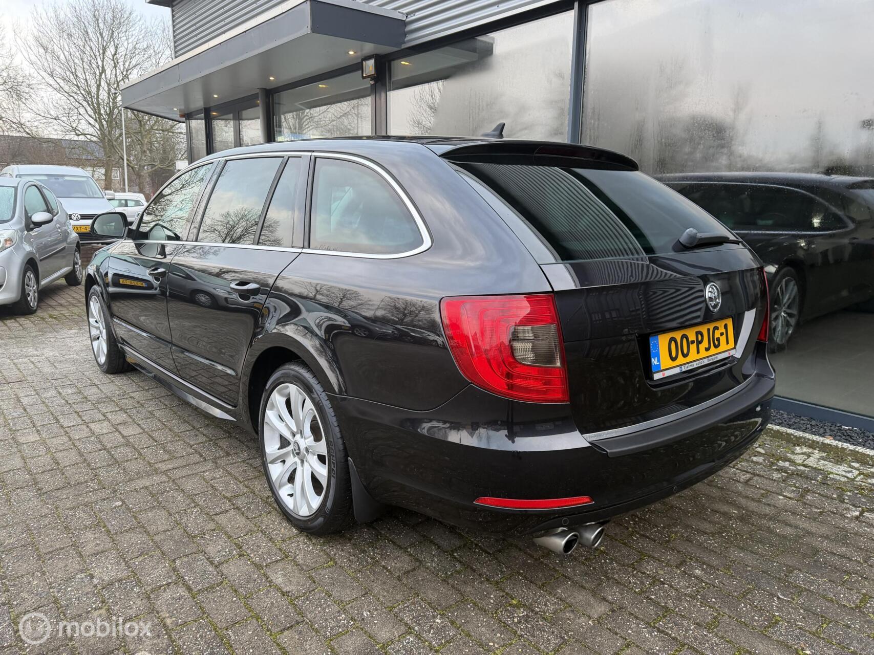 Foto van Skoda Superb