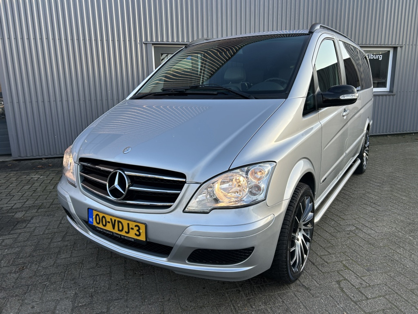Foto van Mercedes-Benz Viano