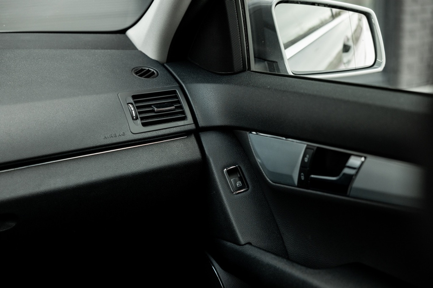 Foto van Mercedes-Benz C 180 Kompressor