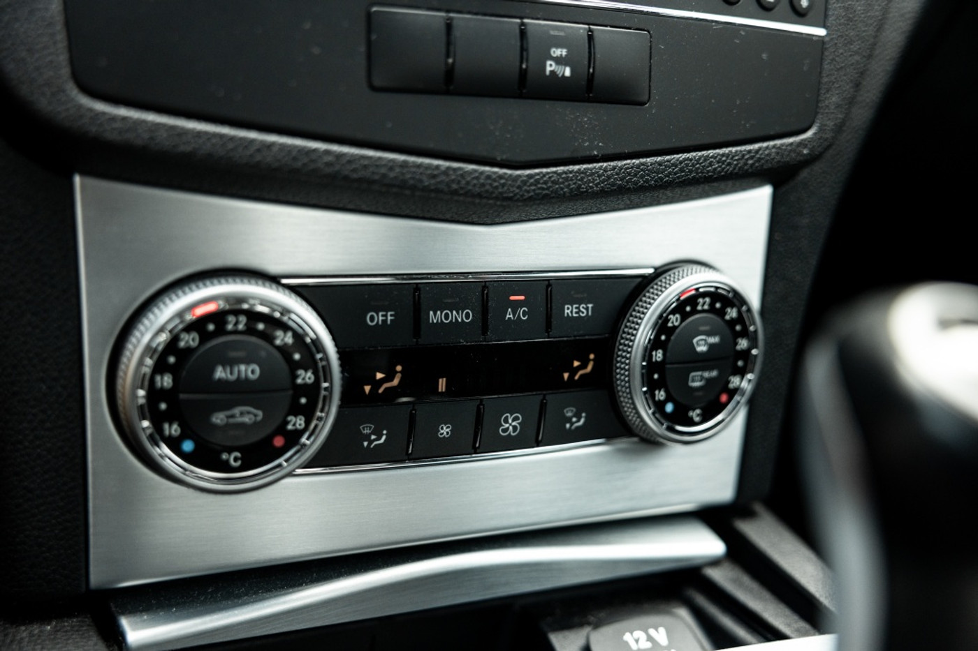 Foto van Mercedes-Benz C 180 Kompressor