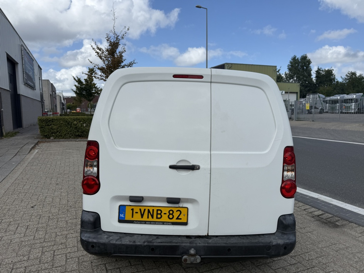 Foto van Peugeot Partner
