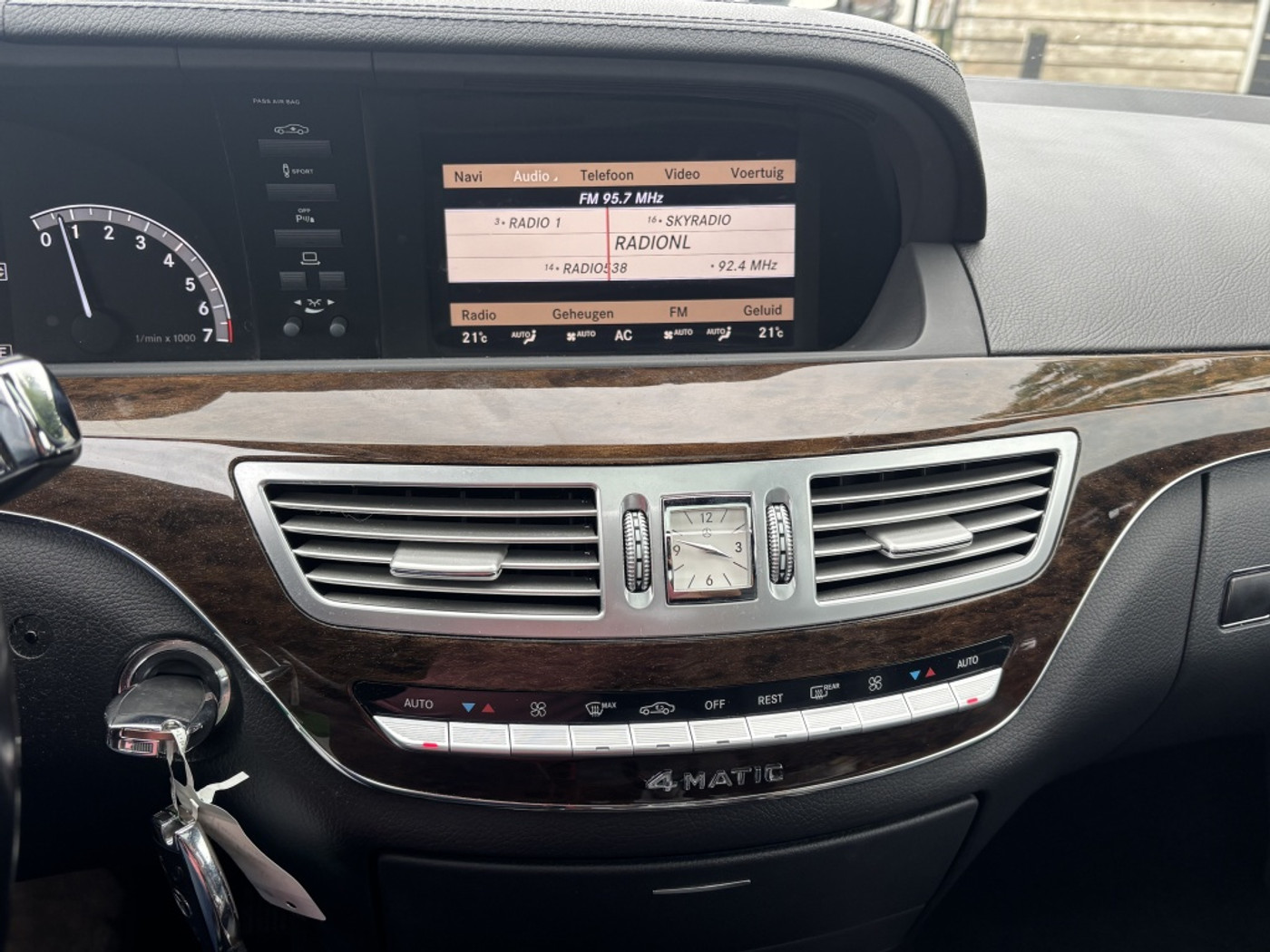 Foto van Mercedes-Benz S 500 4Matic