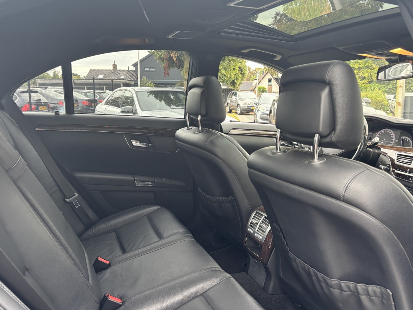Foto van Mercedes-Benz S 500 4Matic