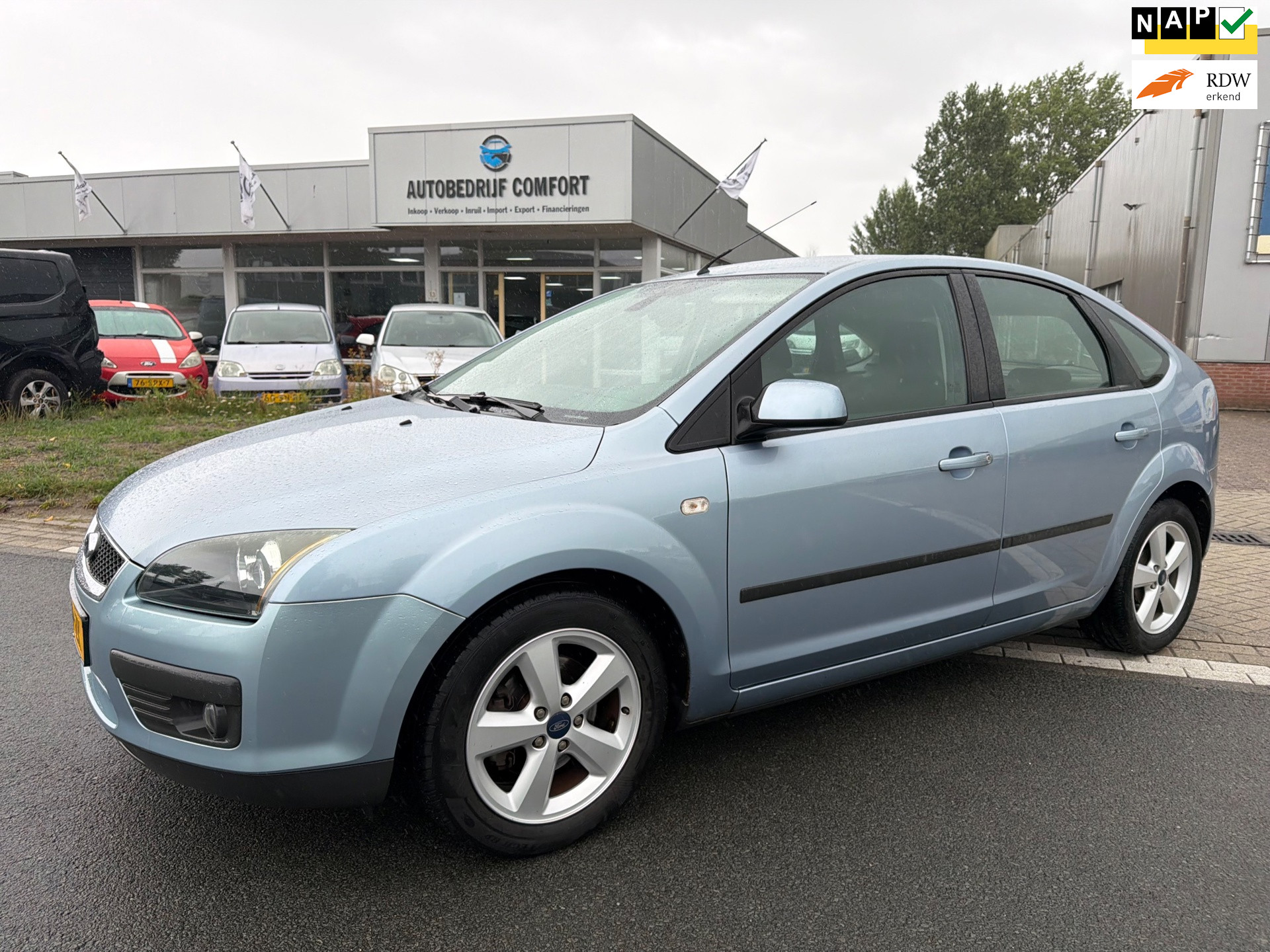 Ford Focus 1.6-16V Futura. •LAGE KM • 1E EIG • AIRCO• 2006 - voorkant