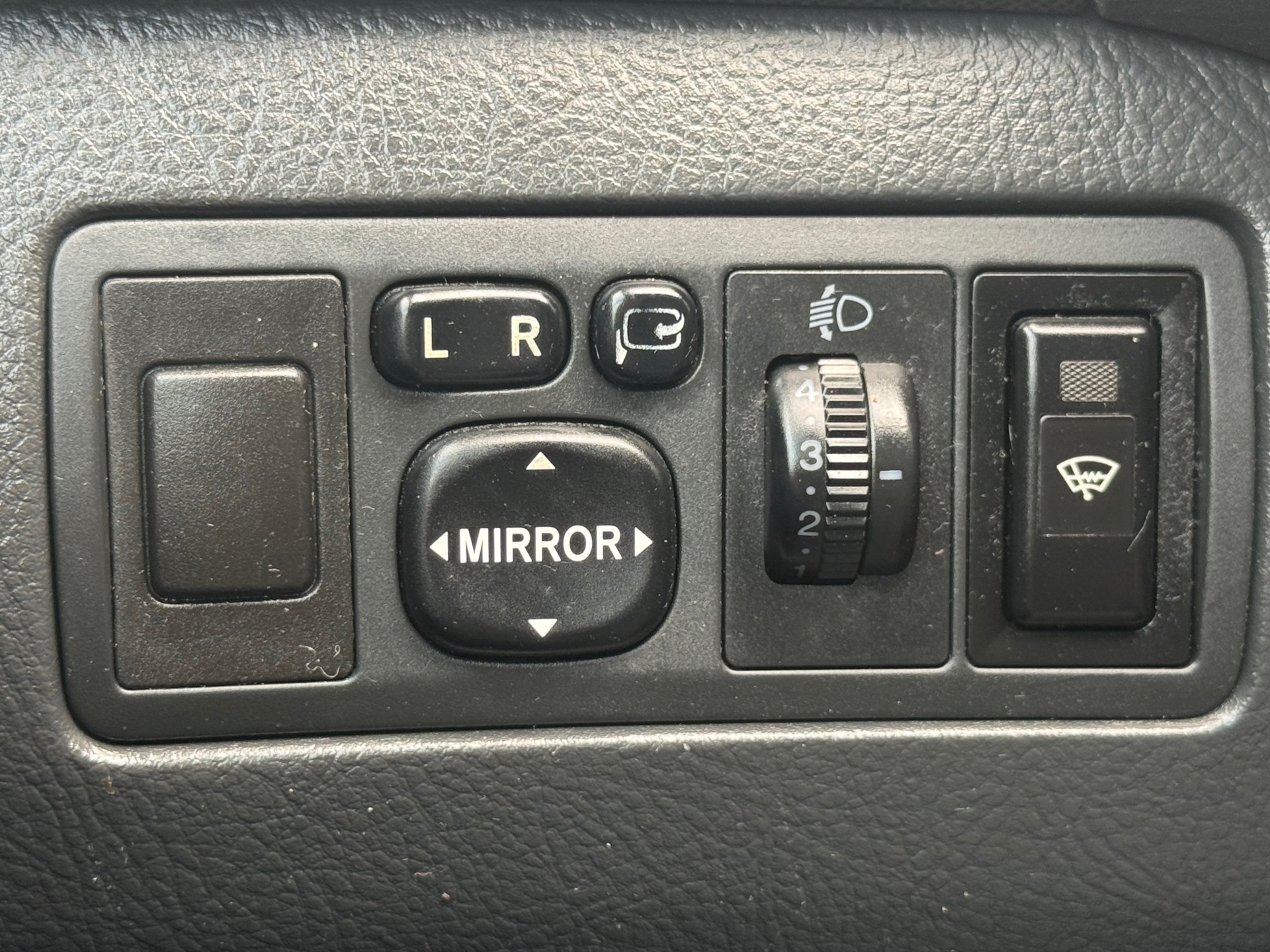 Foto van Toyota Toyota Avensis