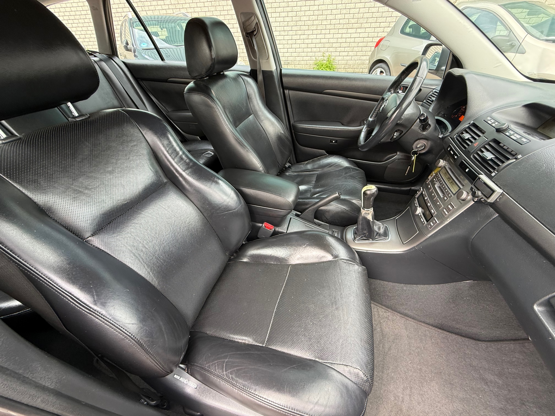 Foto van Toyota Toyota Avensis