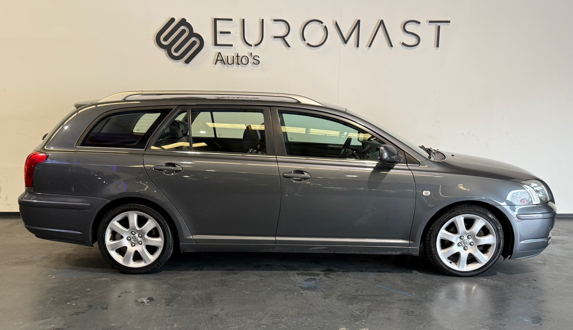 Foto van Toyota Toyota Avensis