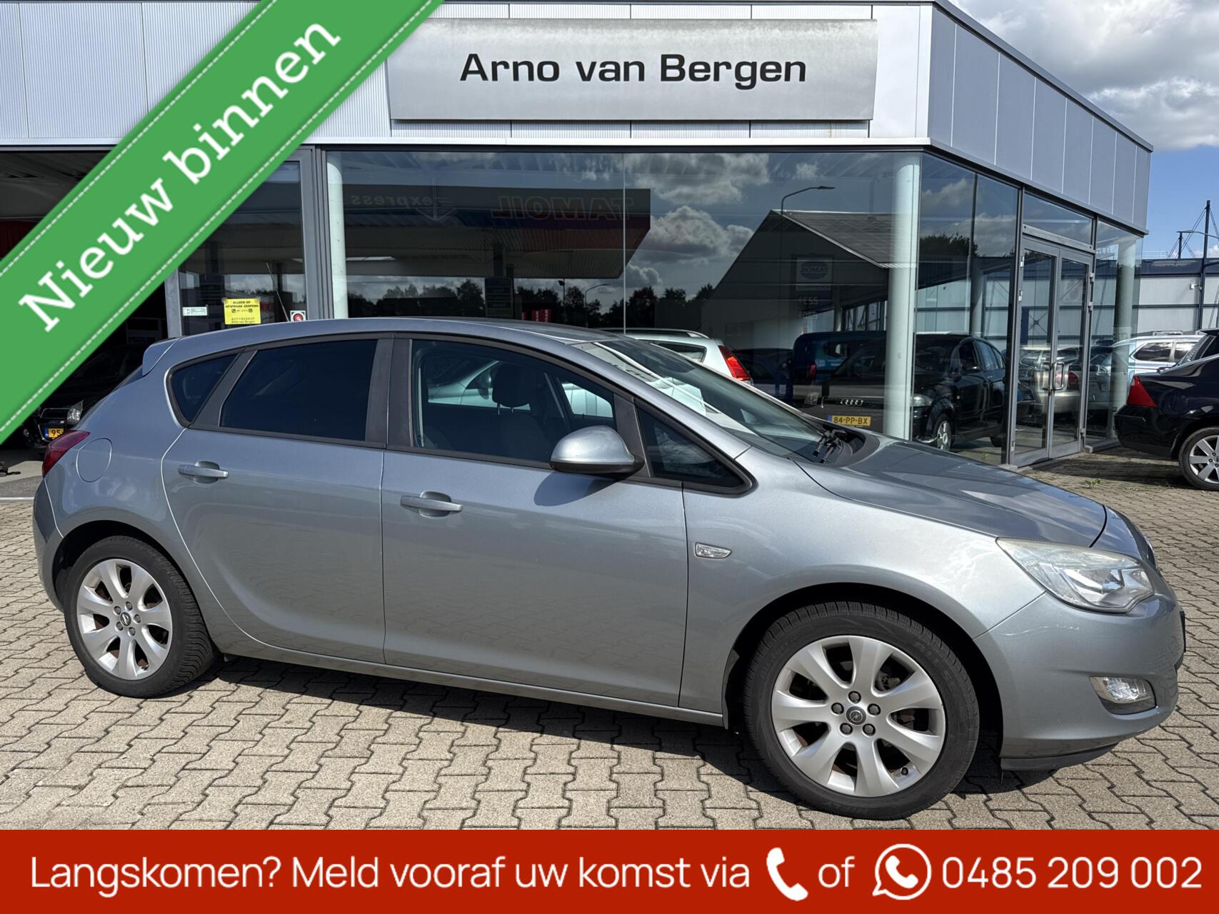Opel Astra 1.4 Turbo Edition, airco, cruisecontrol, hele nette auto !! 2011 - voorkant