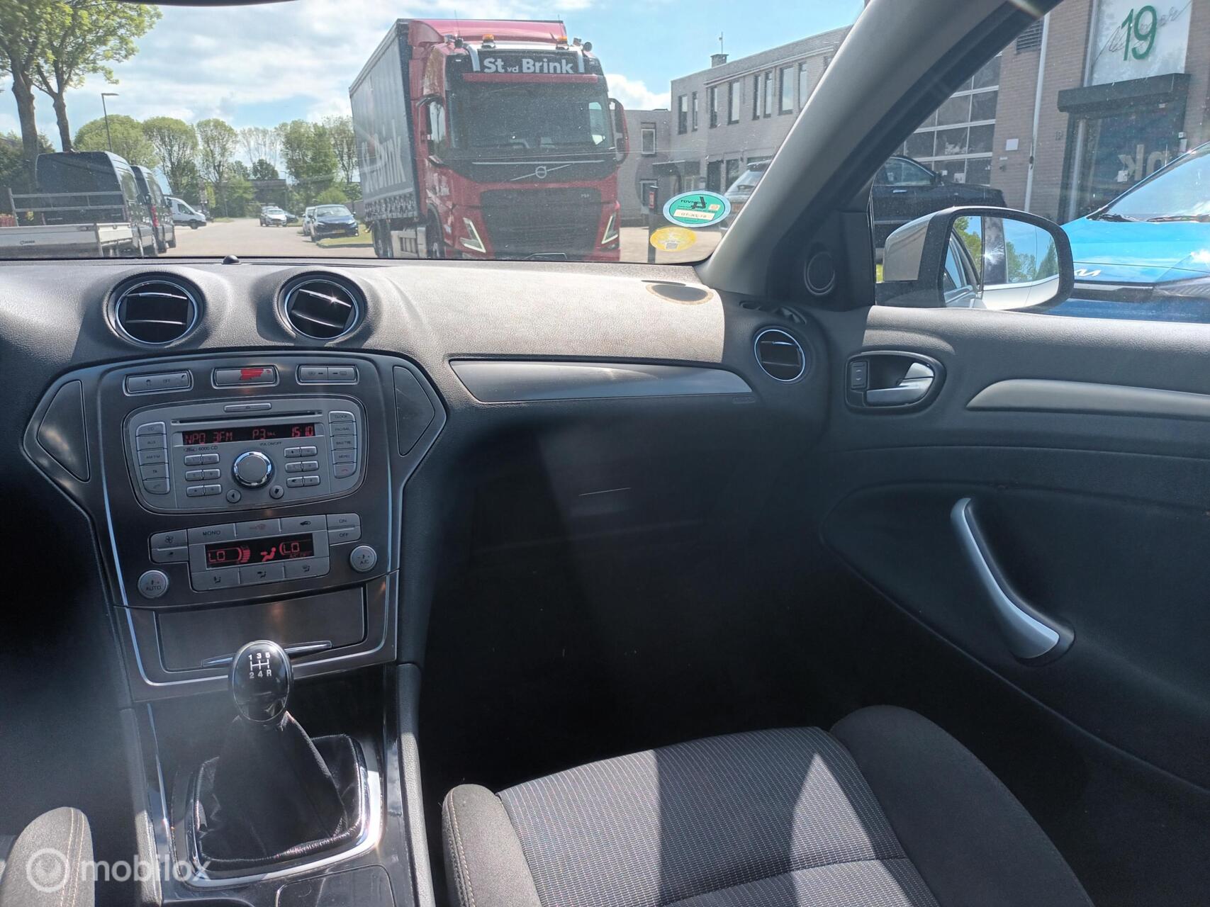 Foto van Ford Mondeo