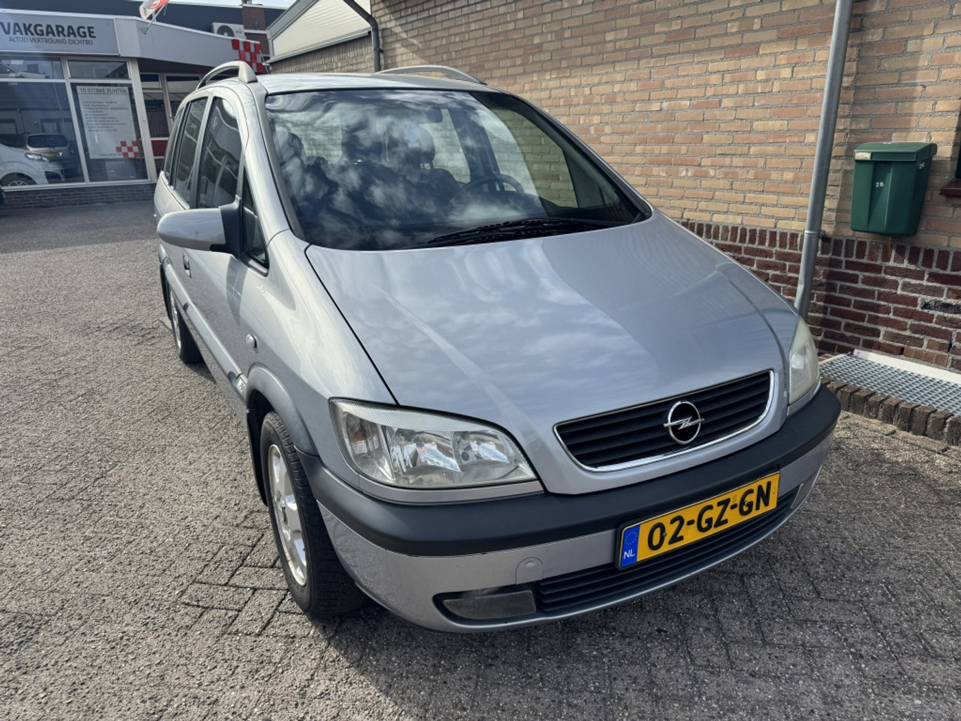 Foto van Opel Zafira-a