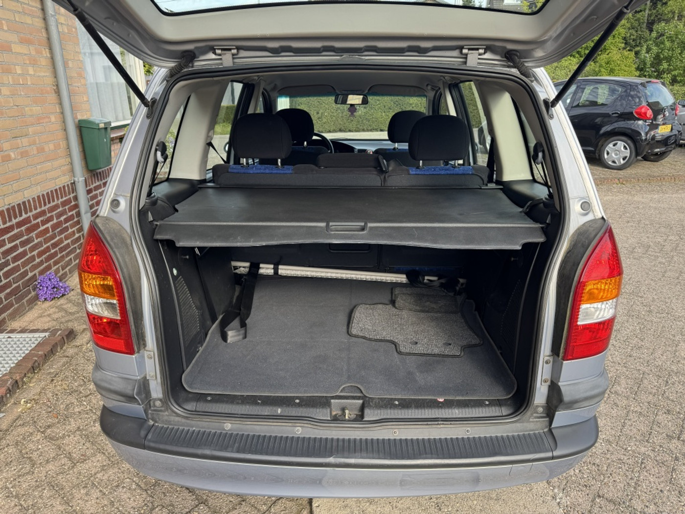 Foto van Opel Zafira-a