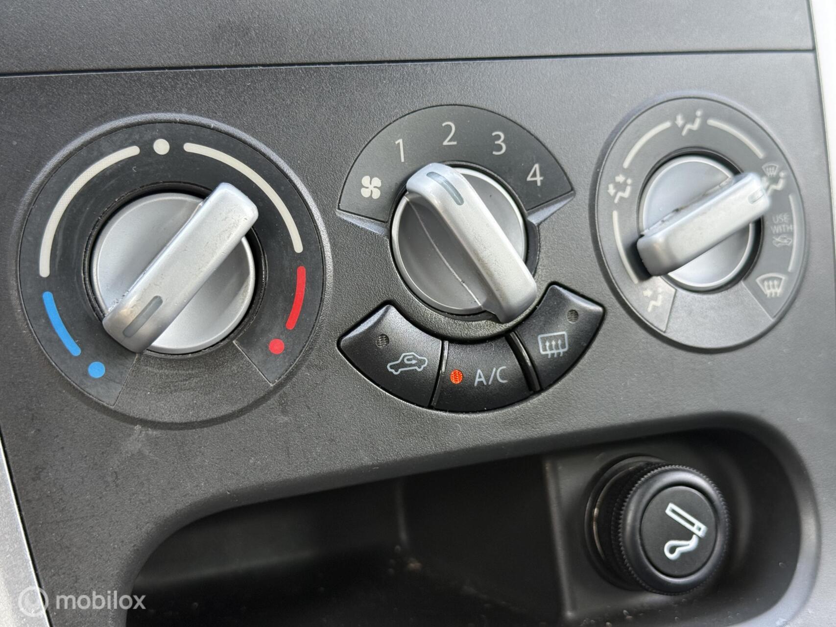 Foto van Suzuki Splash
